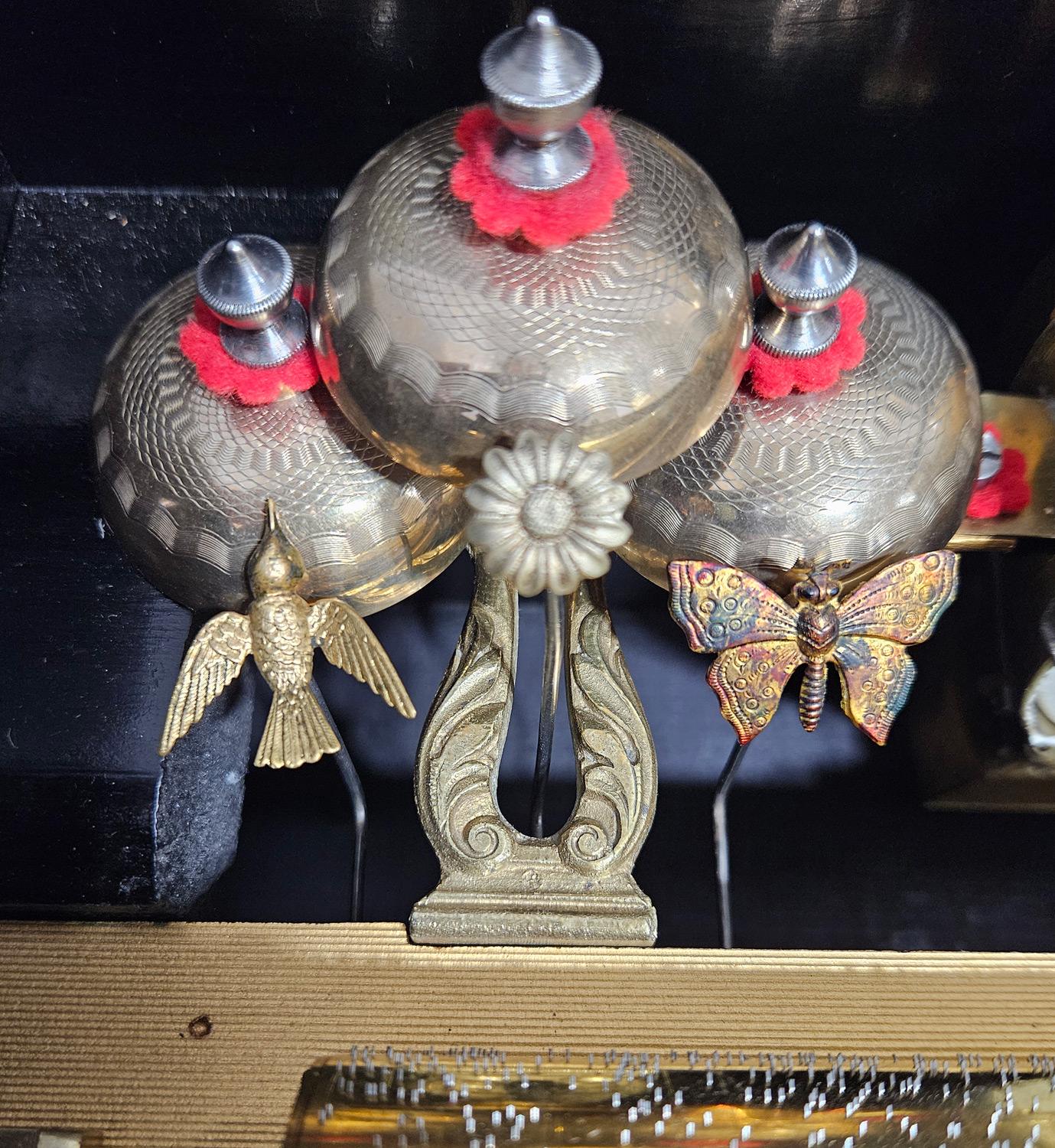 Suisse Boîte à musique ancienne à 6 tambours et cloches de George Bendon, vers 1880