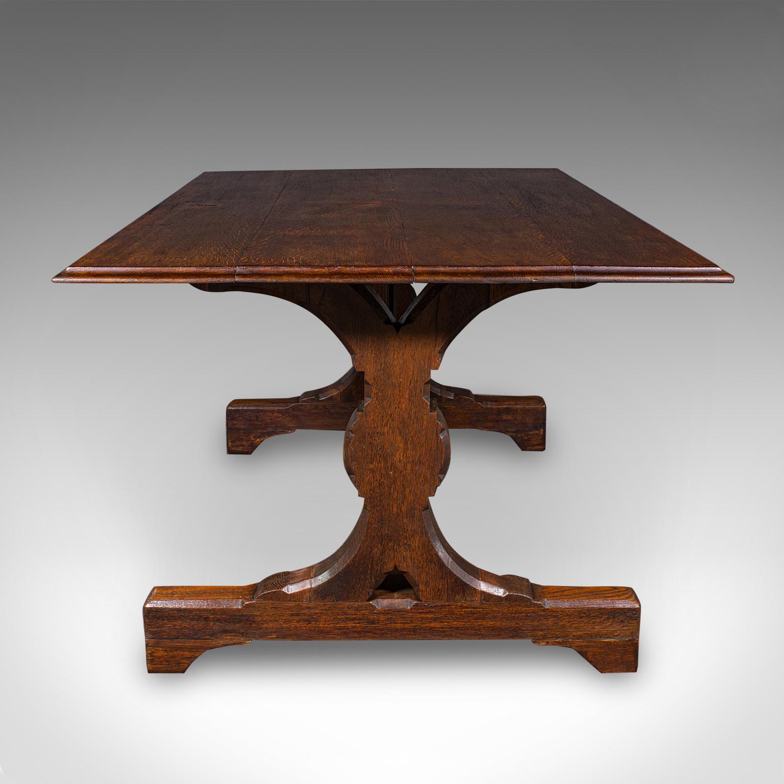 Mesa de Comedor Antigua 6 Plazas, Inglesa, Roble, Renacimiento Gótico, Cocina, Victoriana en Bueno estado para la venta en Hele, Devon, GB