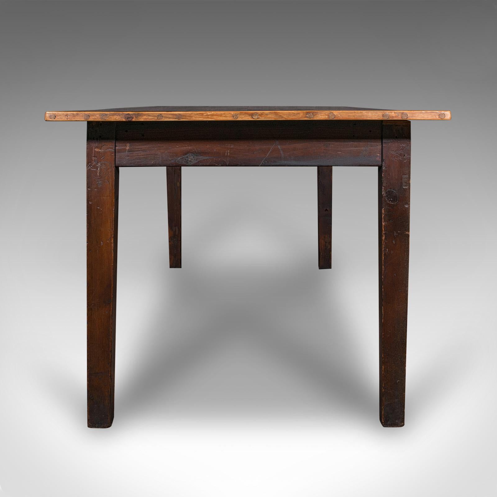 Antique 6 Seater Country House Dining Table, English, Pine, Kitchen, Victorian In Good Condition For Sale In Hele, Devon, GB