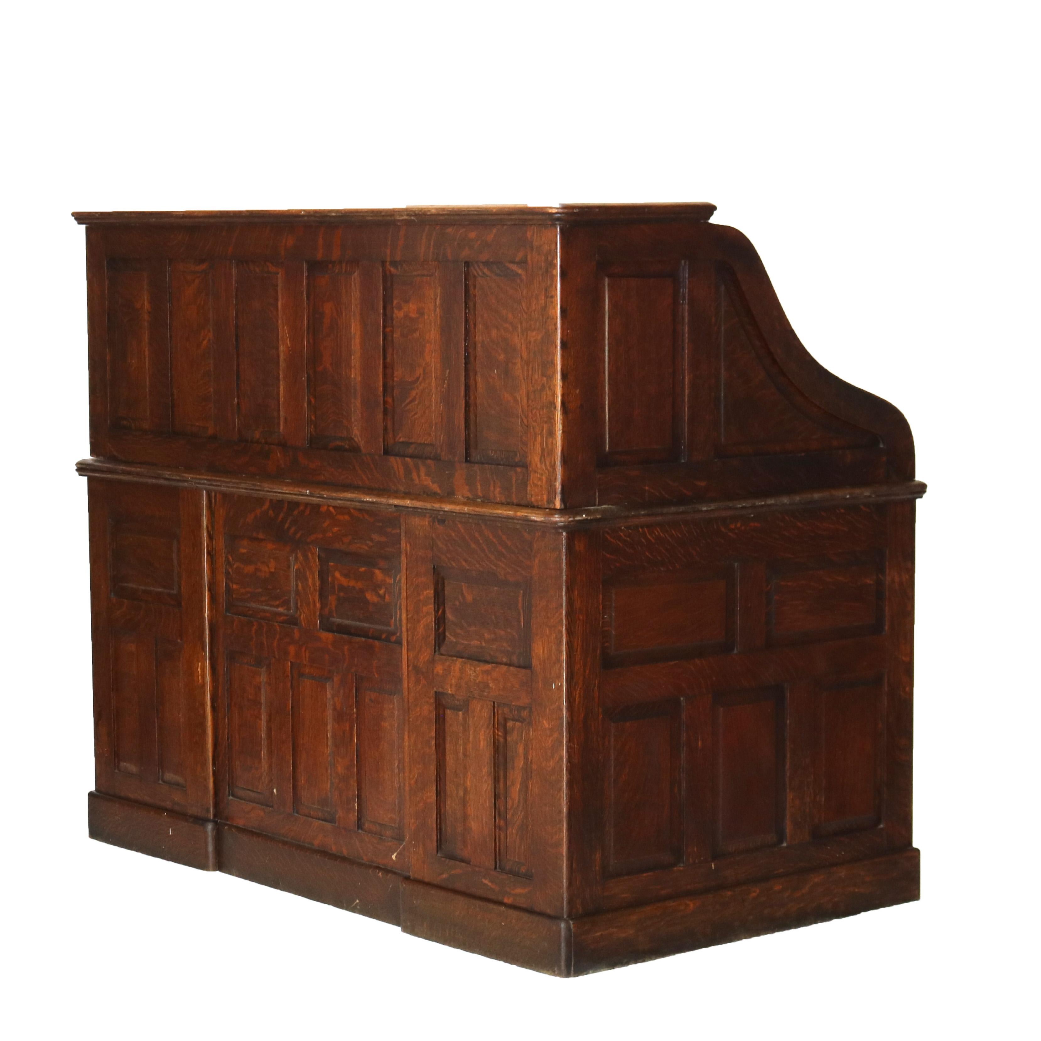 Antique 60” Oak S-Roll Top & Raised Panel Desk with 22 Interior Drawers, c1920 In Good Condition In Big Flats, NY