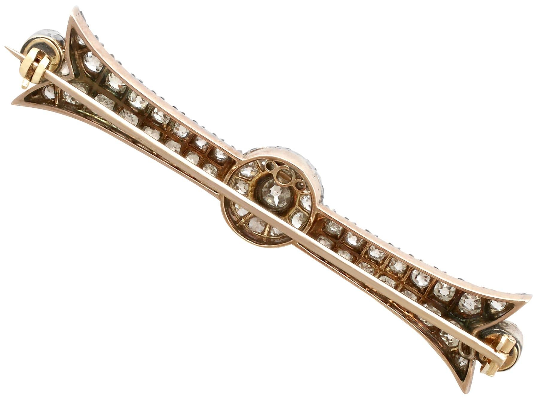 Women's Antique 6.09 Carat Diamond and Yellow Gold Bar Brooch For Sale
