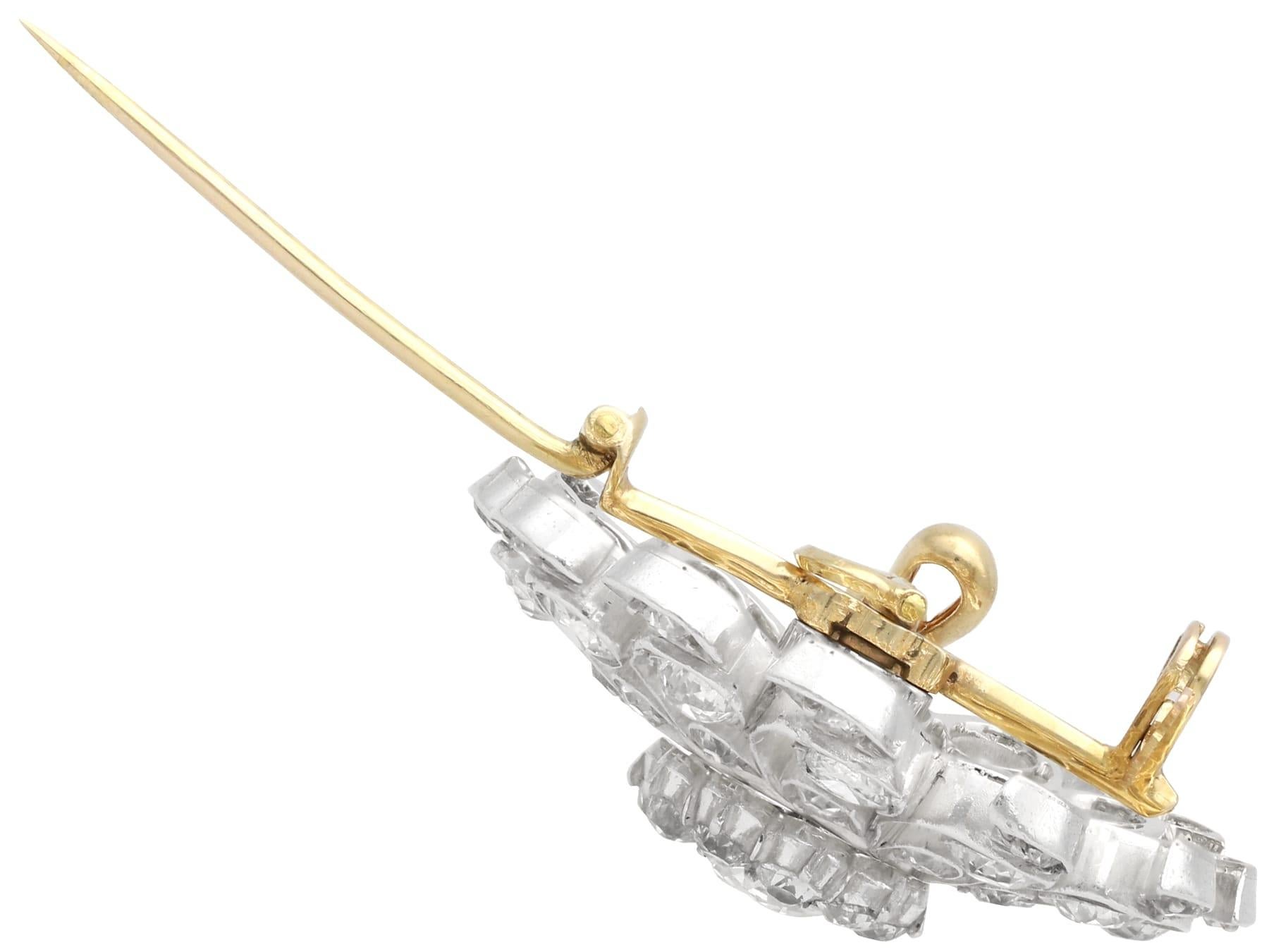 Antique 6.10 Carat Diamond and 9k Yellow Gold Brooch/Pendant Circa 1885 For Sale 4
