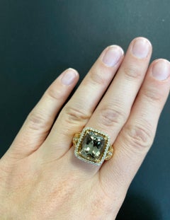 Antique 6.25Ct Natural Color Change Anatolite White Diamond 14K Yellow Gold Ring