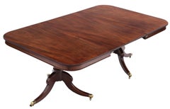 Antigua Mesa de Comedor Extensible de Caoba de 2 Pedestales de 6'7" x 4' de Fina Calidad