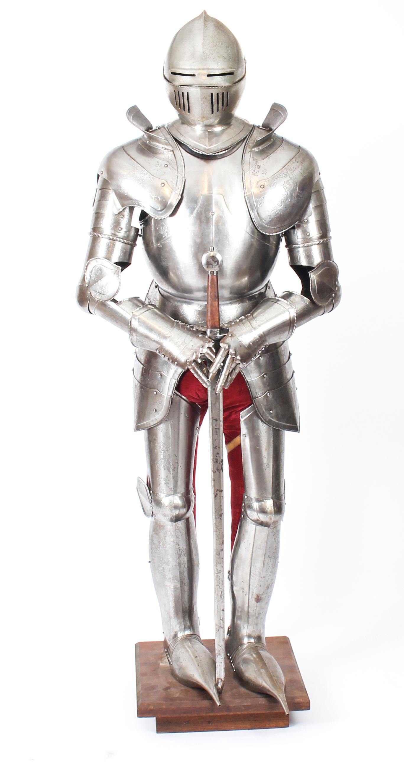 Antique Complete Set of Greenwich Style Tudor Armour, Early 20th Century 10