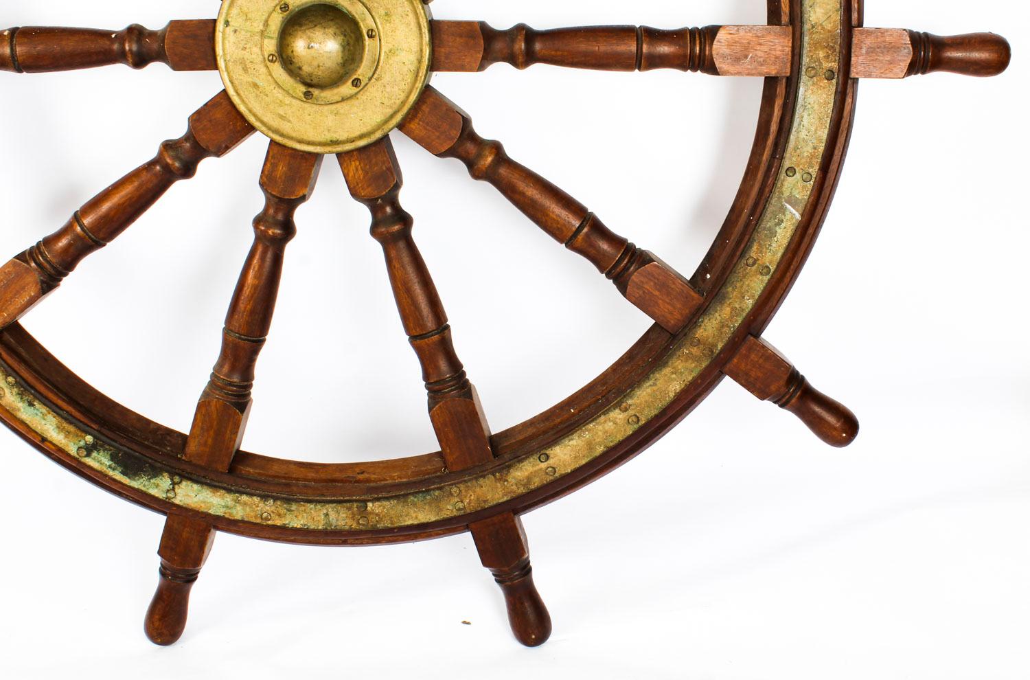 Antique Harland & Wolff, Belfast, Ship's Wheel, 19th Century In Good Condition In London, GB