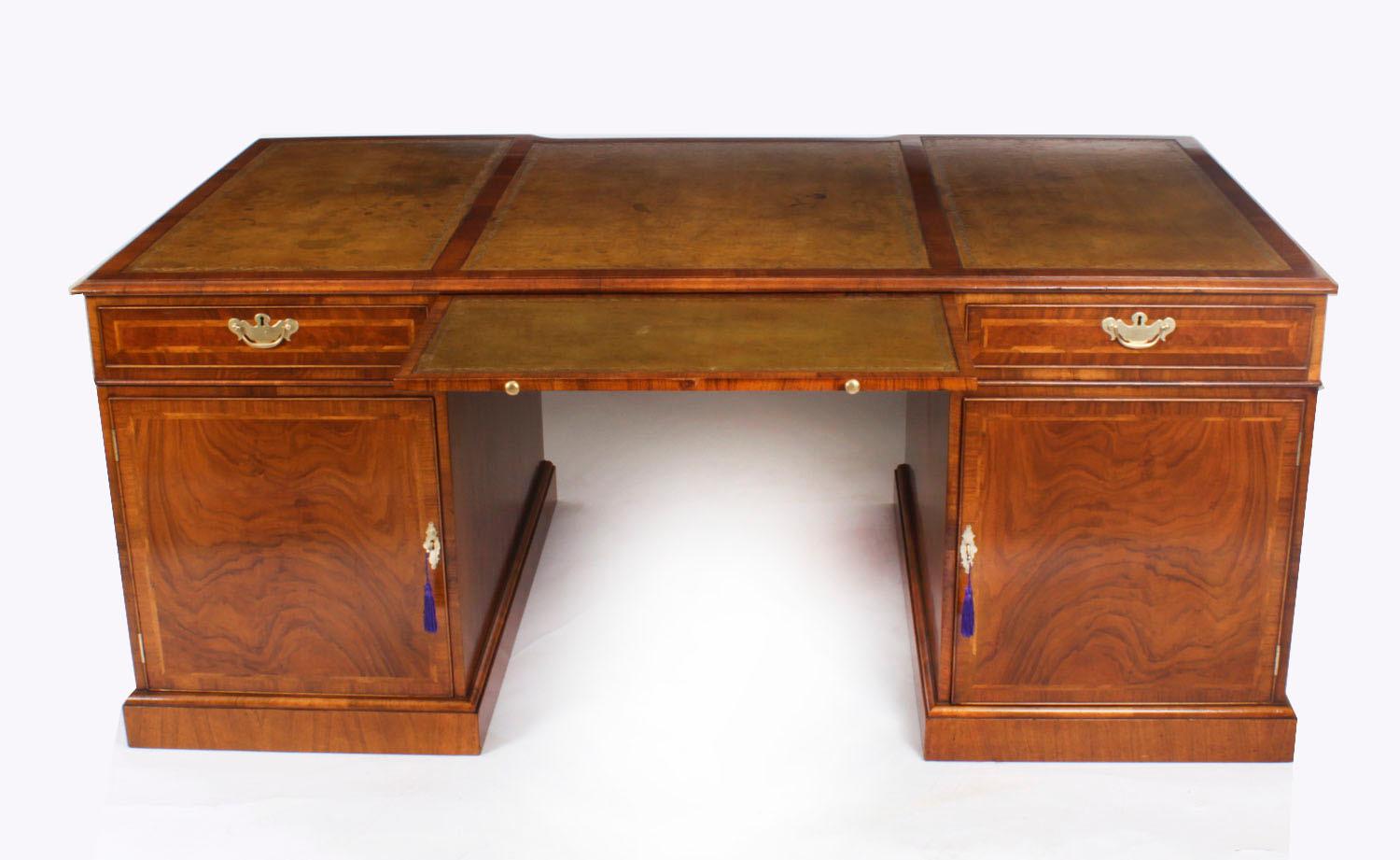 Antique Burr Walnut Partners Pedestal Desk 20th Century 4