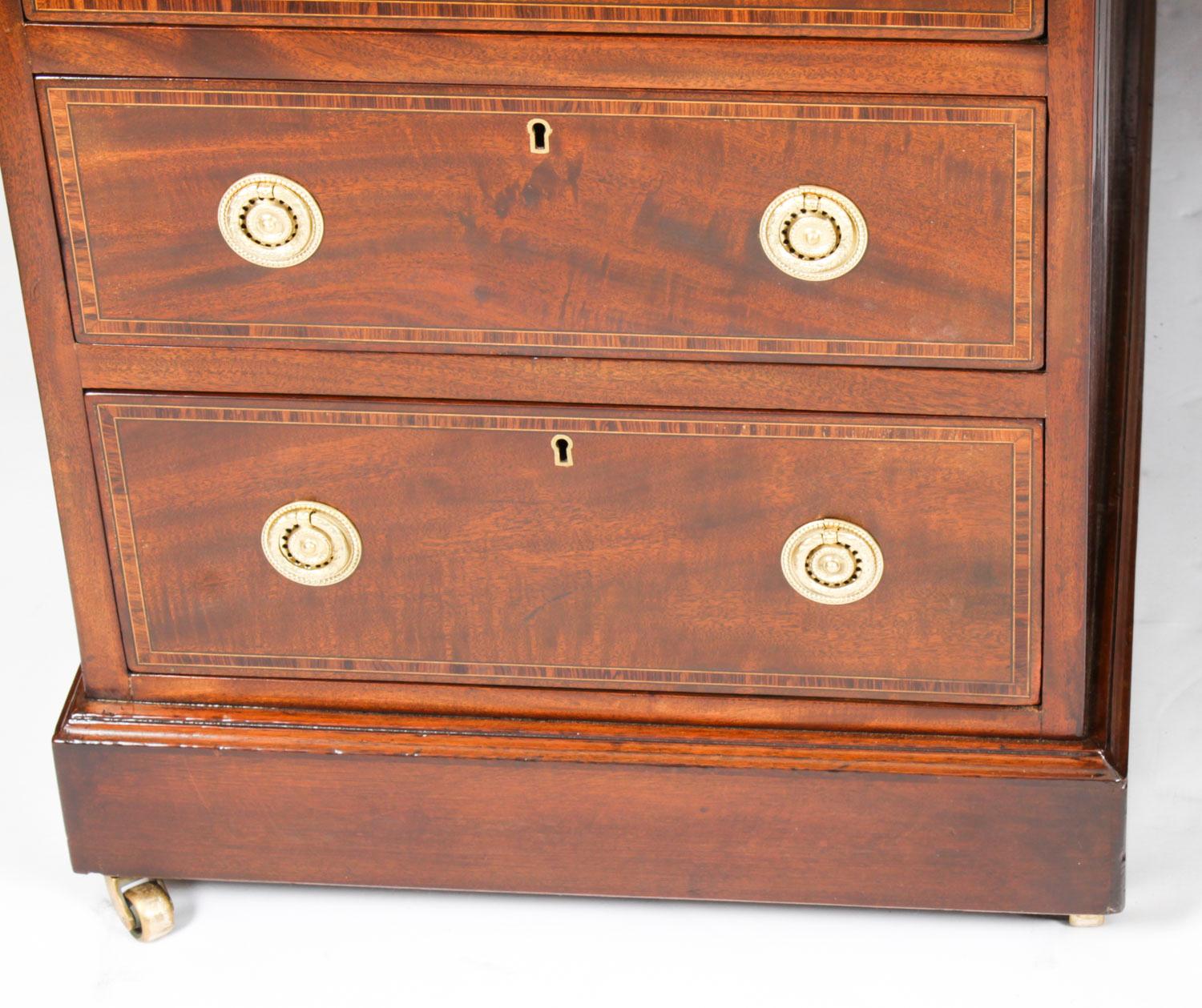Antiker 6ft George III.-Mahagoni-Schreibtisch mit gekreuzten Partnern aus dem 19. Jahrhundert im Angebot 4