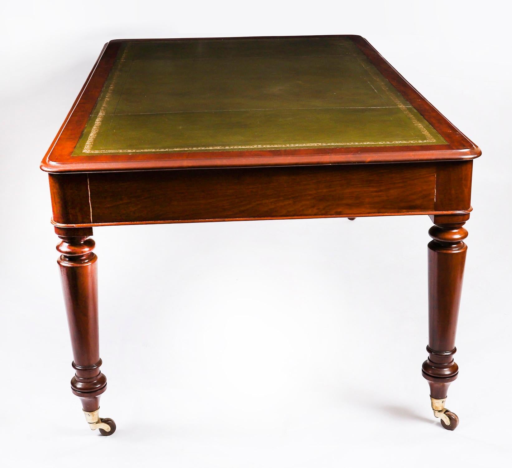 Antique 6ft Victorian Partners Writing Library Table Desk 19th C 183x105cm In Good Condition For Sale In London, GB