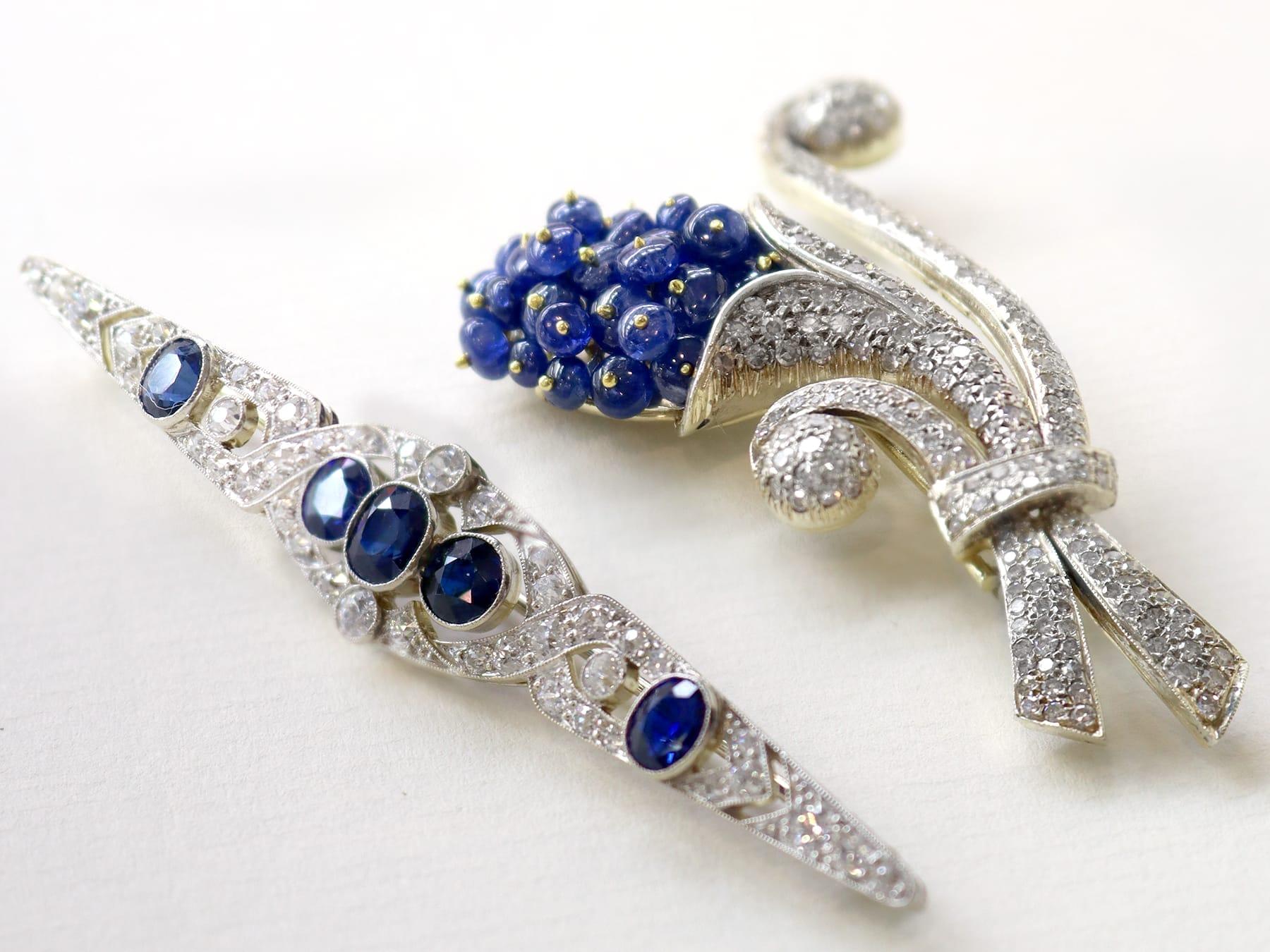 Antique 7.20 Carat Sapphire 2.91 Carat Diamond 15k Yellow Gold Brooch Circa 1920 In Excellent Condition For Sale In Jesmond, Newcastle Upon Tyne