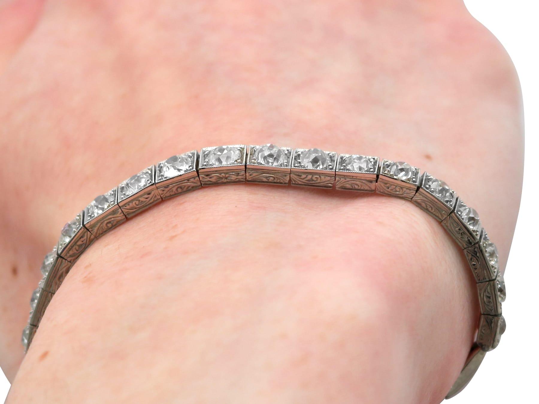 Antique 7.85Ct Diamond and 18k White Gold Bracelet Circa 1915 For Sale 8