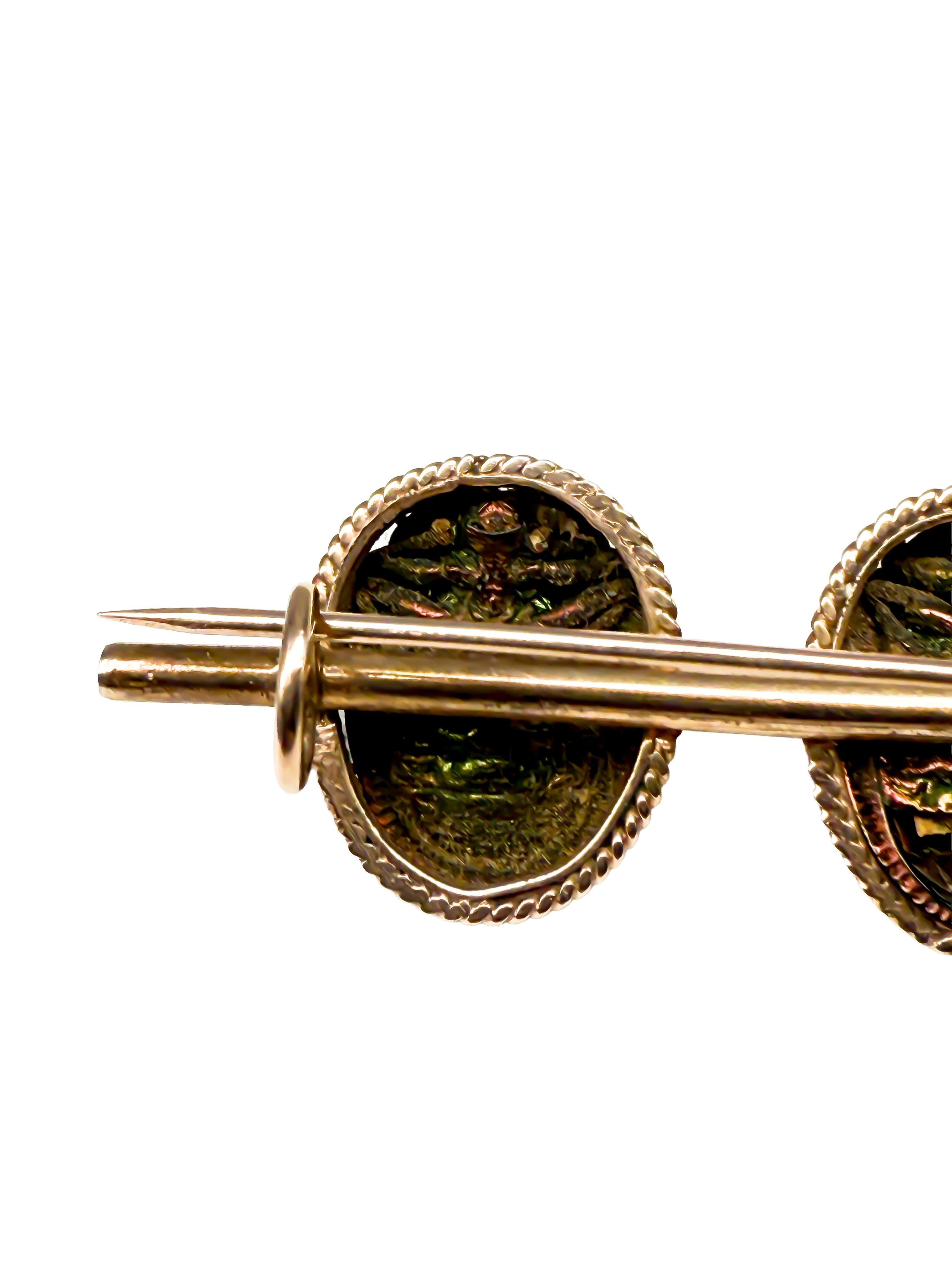 Spilla antica in oro 8-10K con scarabeo in vendita 1