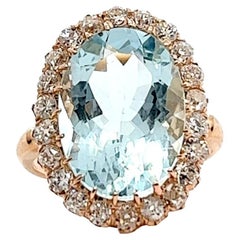 Antique 8.00 Carats Aquamarine Diamond 18 Karat Gold Cluster Ring