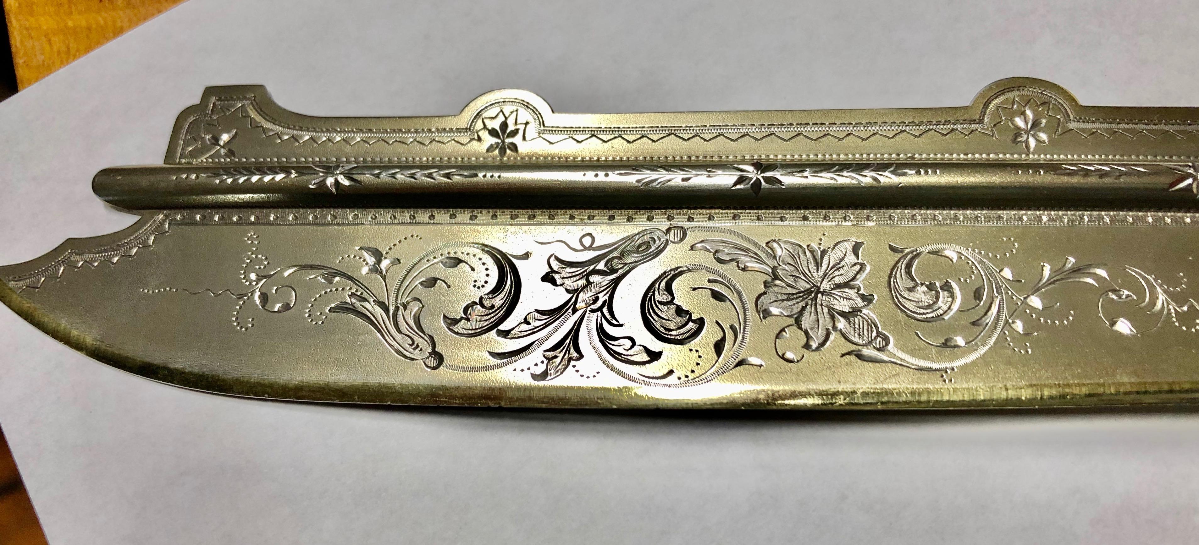 19th Century .800 Fine Silver Vermeil European Hand Engraved Ice Cream or Dessert Slice For Sale