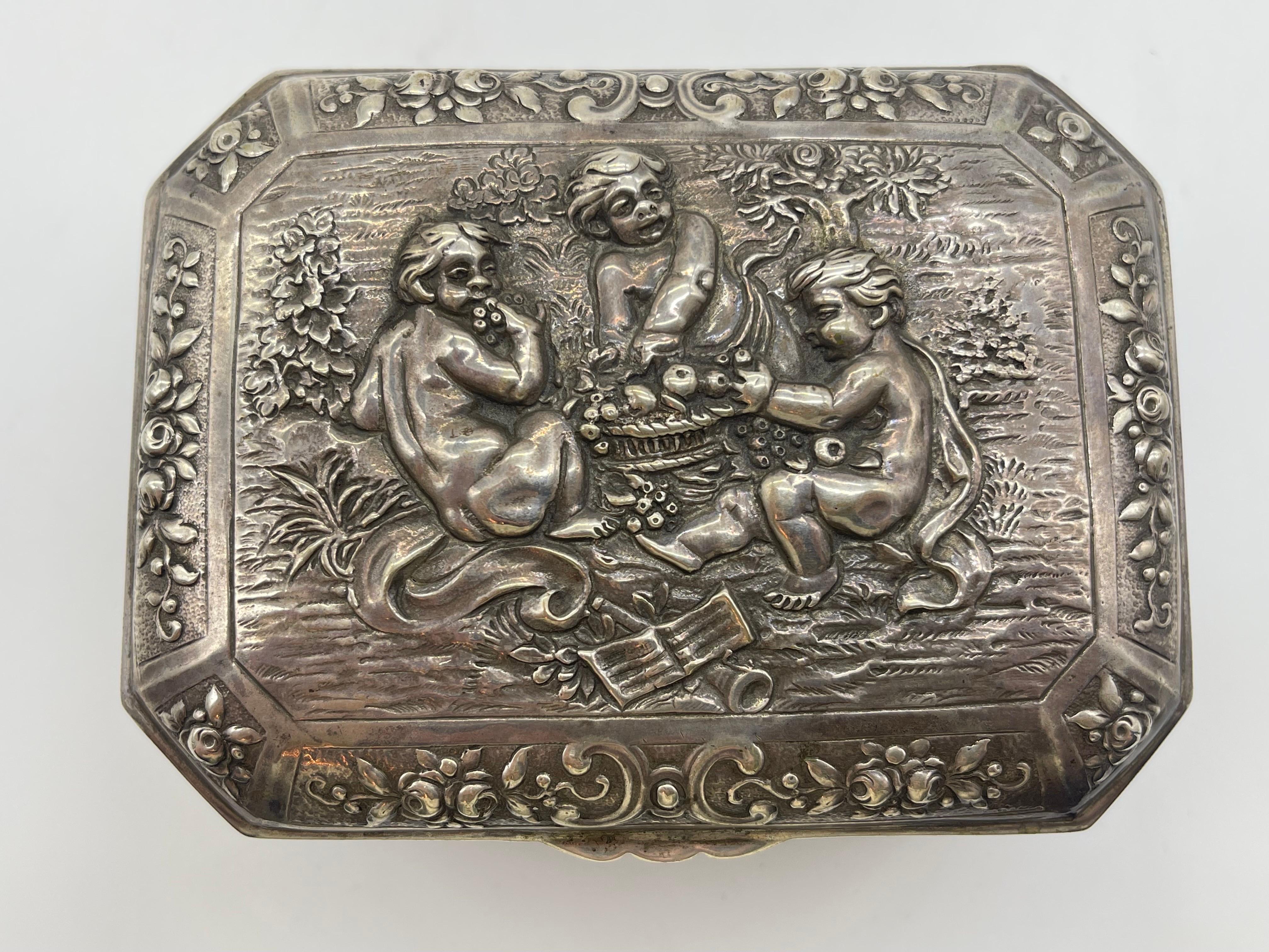 Antike 800er Silber Bonboniere-Schachtel mit Zuckerdeckel Christoph Widmann, Deutschland, vergoldet im Angebot 6