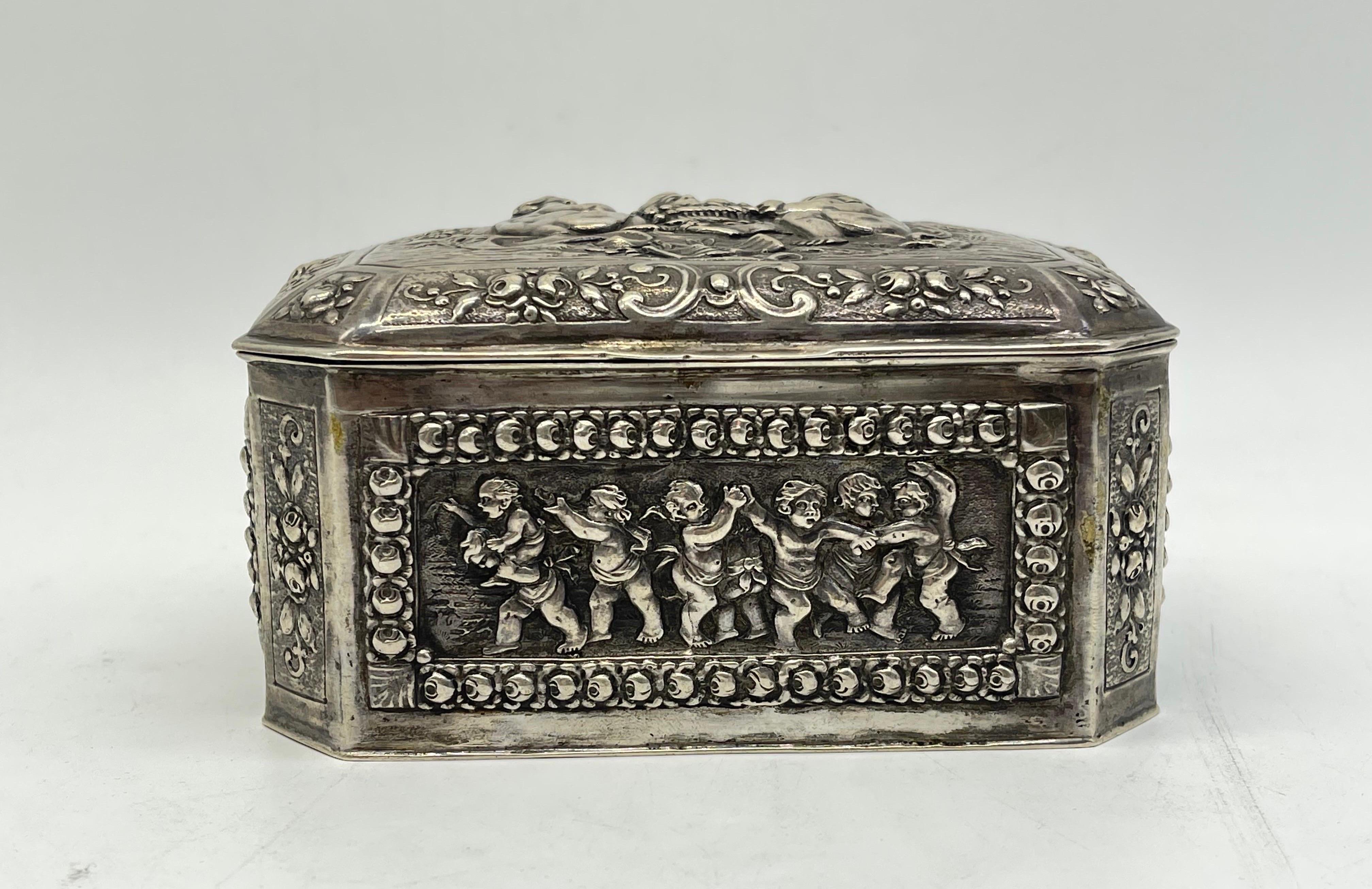 19th Century Antique 800 Silver Bonboniere Sugar- Lidded box Christoph Widmann Germany gilded For Sale