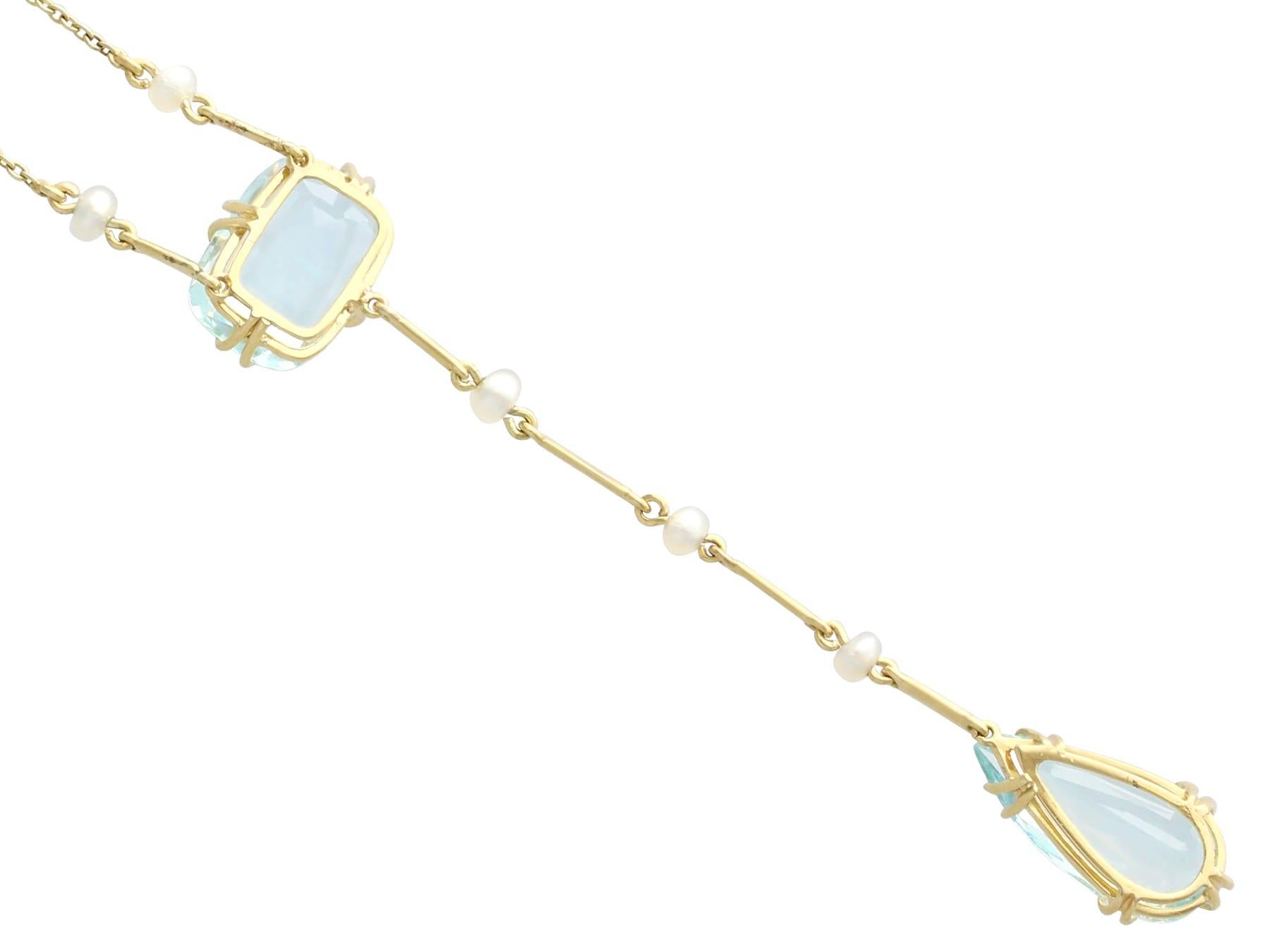 Antique 8.33 Carat Aquamarine and Seed Pearl 15 Carat Yellow Gold Necklace In Excellent Condition In Jesmond, Newcastle Upon Tyne