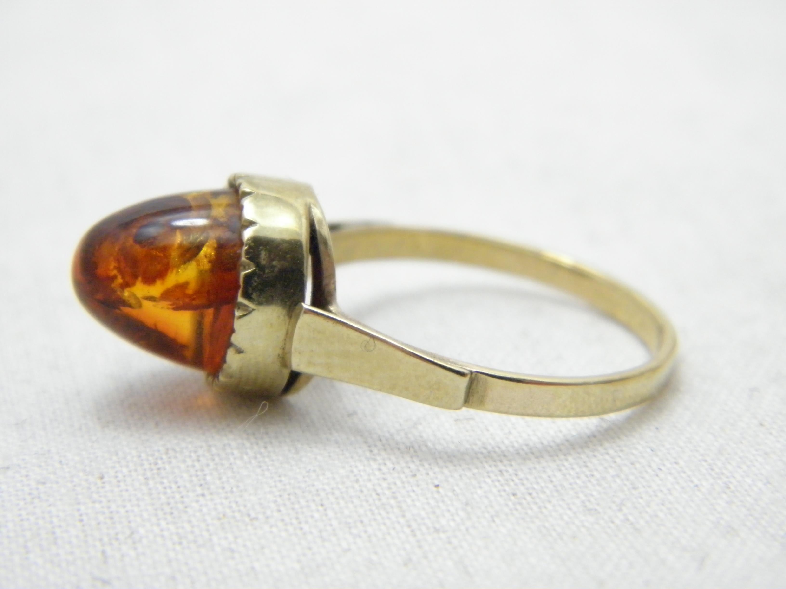 Women's or Men's Antique 8ct Gold Baltic Amber Poison Ring Art Deco c1920 333 Purity For Sale