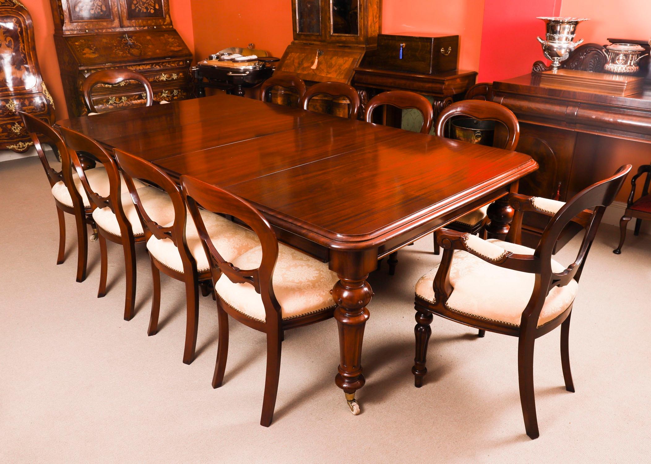English Antique 8ft Victorian Flame Mahogany Extending Dining Table C1870 For Sale