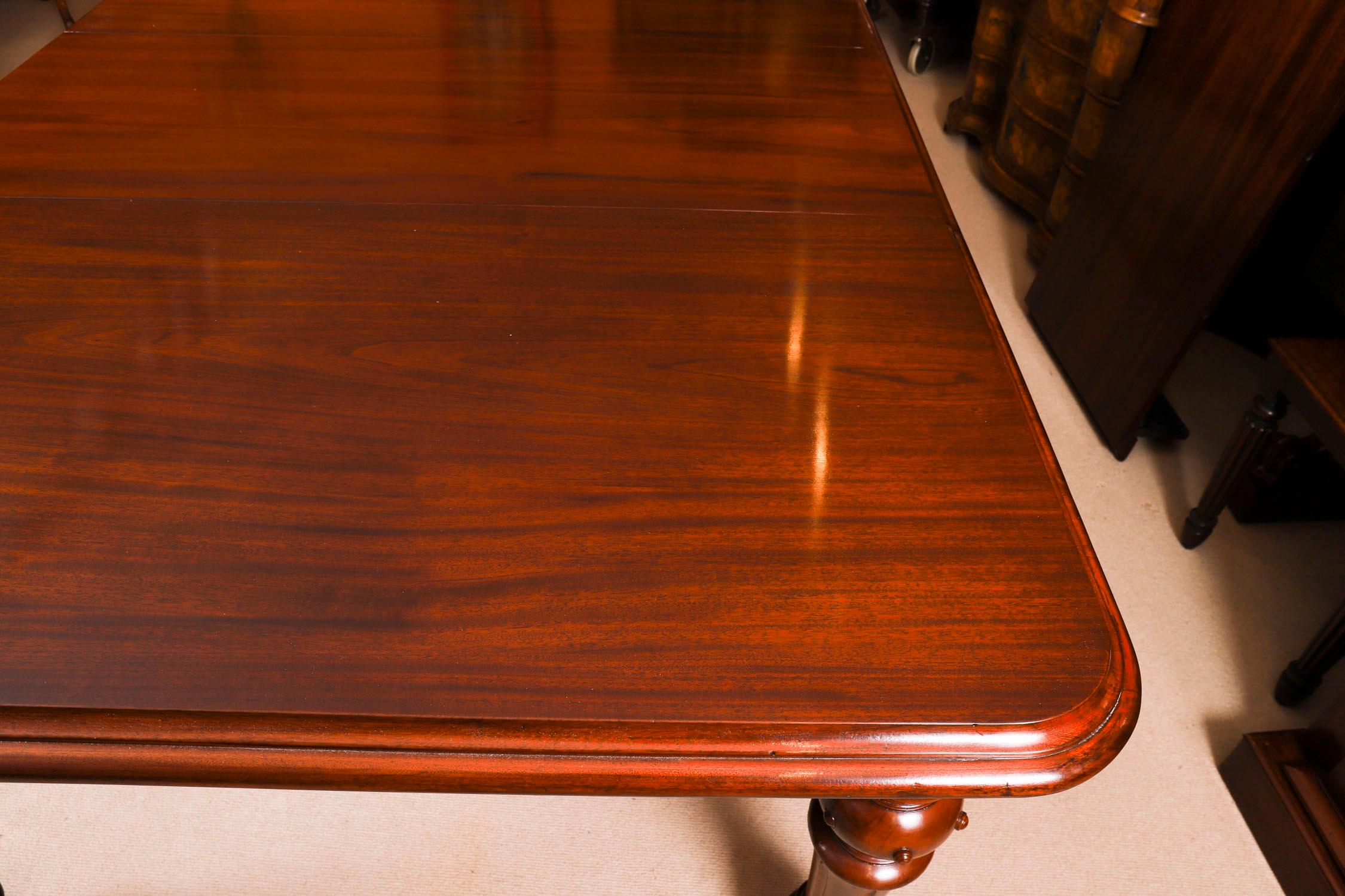 Antique 8ft Victorian Flame Mahogany Extending Dining Table C1870 For Sale 4
