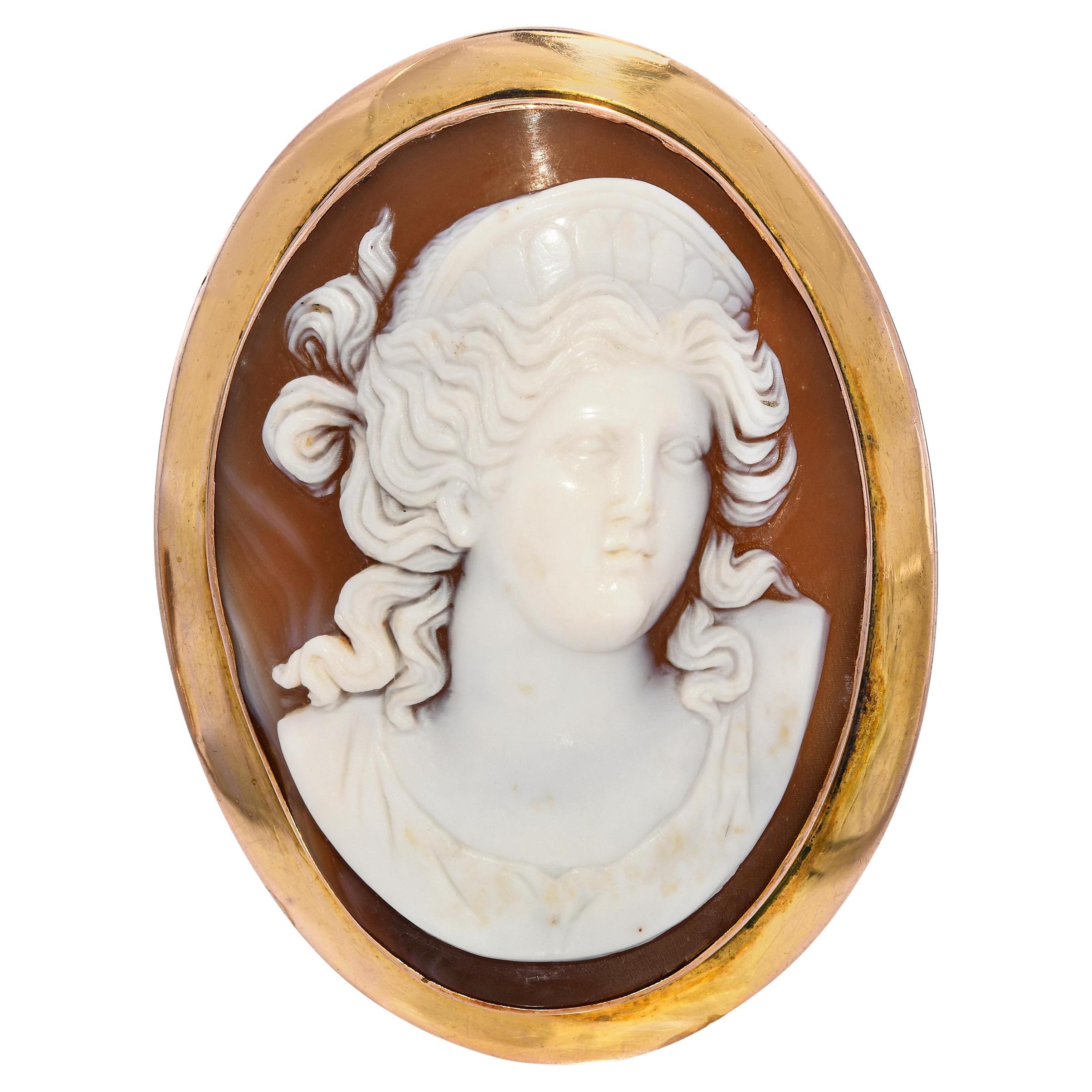 Antique 8k Yellow Gold Shell Cameo Hera Brooch