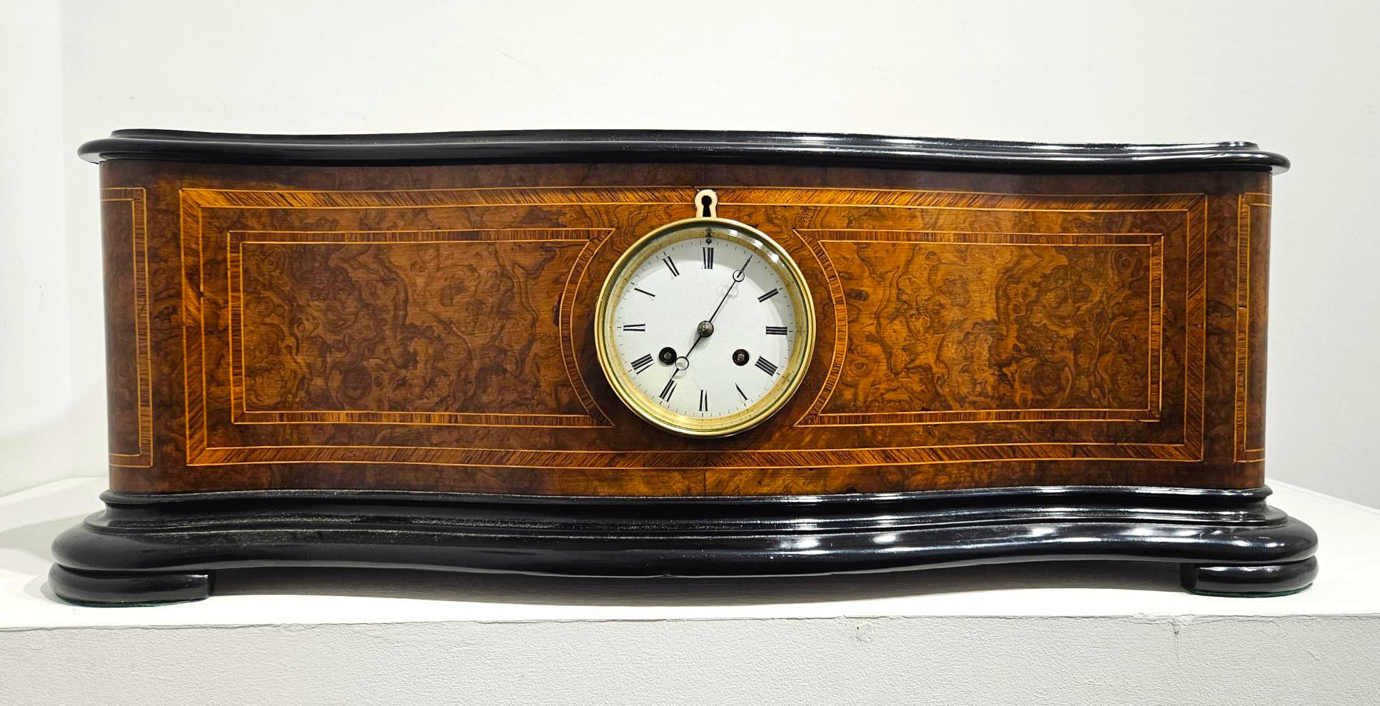 Antike Spieldose mit 9 Glocken und Uhr von Ami Rivenc, Genf, Schweiz, ca. 1880 im Angebot 2