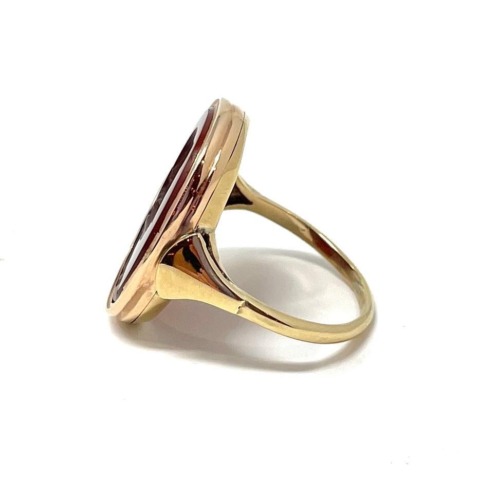 Women's or Men's Antique 9 Carat Gold Carnelian Signet Ring For Sale