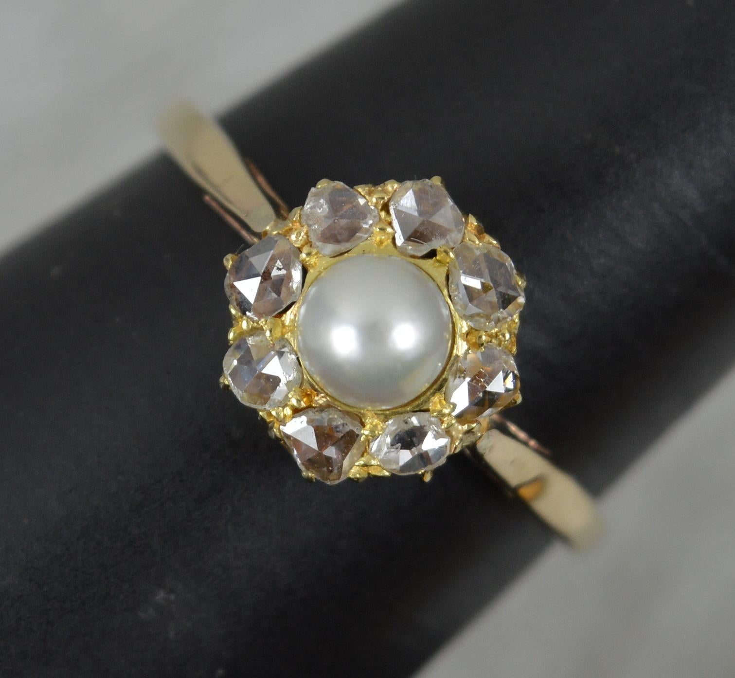 Antiker 9 Karat Gold Perlen- und Diamant-Cluster-Ring mit Rosenschliff 5