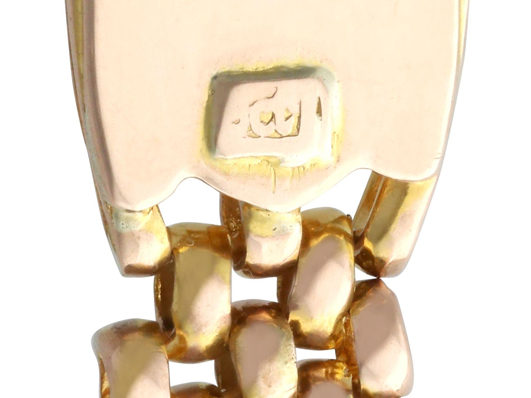 Bracelet ancien en or jaune 9 carats en vente 1