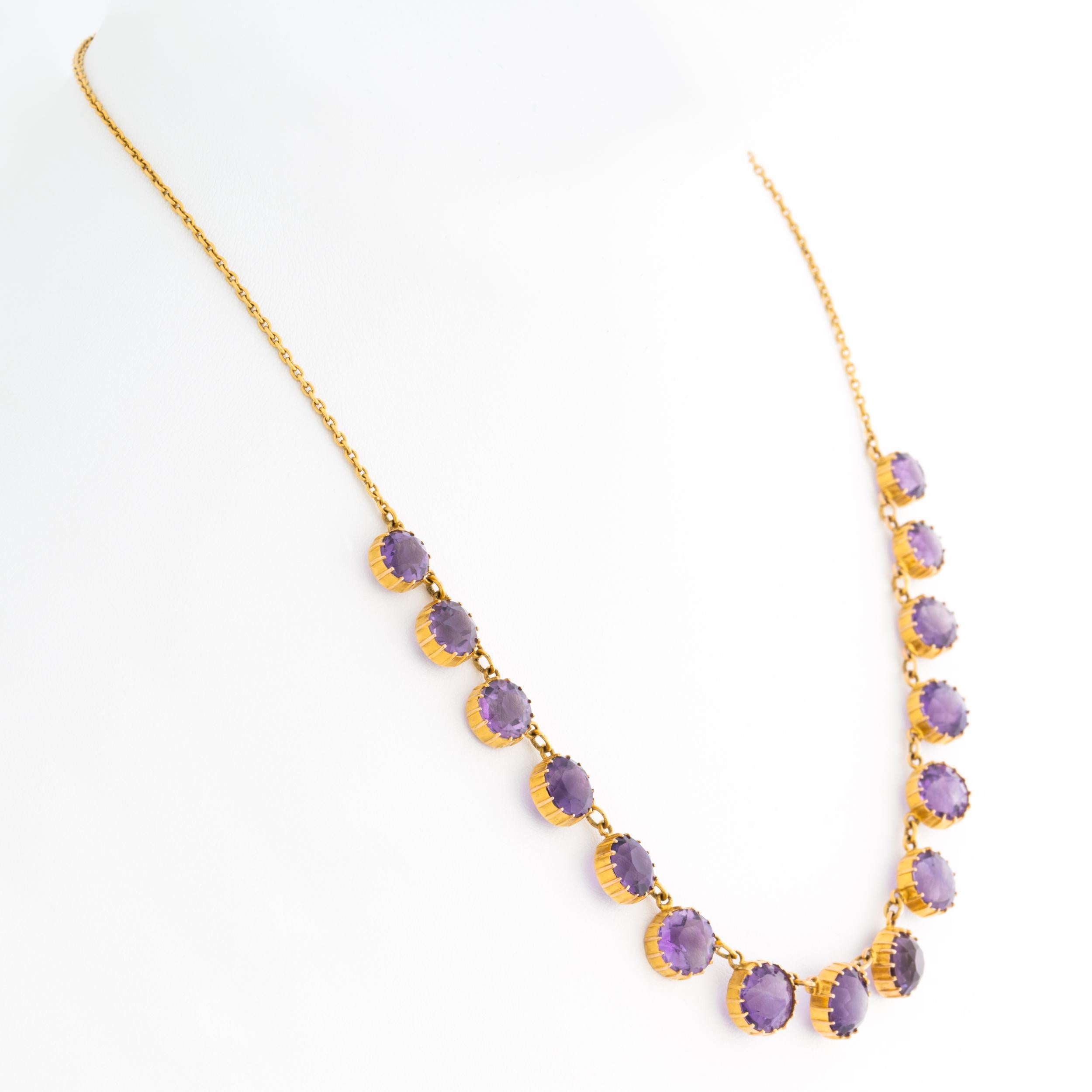Late Victorian Antique 9 Karat and Natural Amethyst Graduated Rivière Necklace For Sale