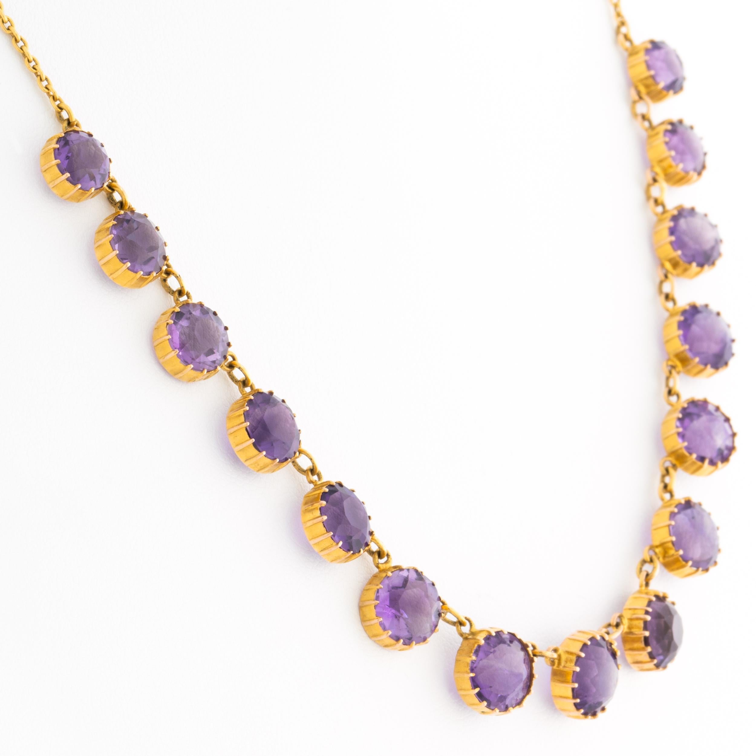 Antique 9 Karat and Natural Amethyst Graduated Rivière Necklace In Good Condition For Sale In New York, NY