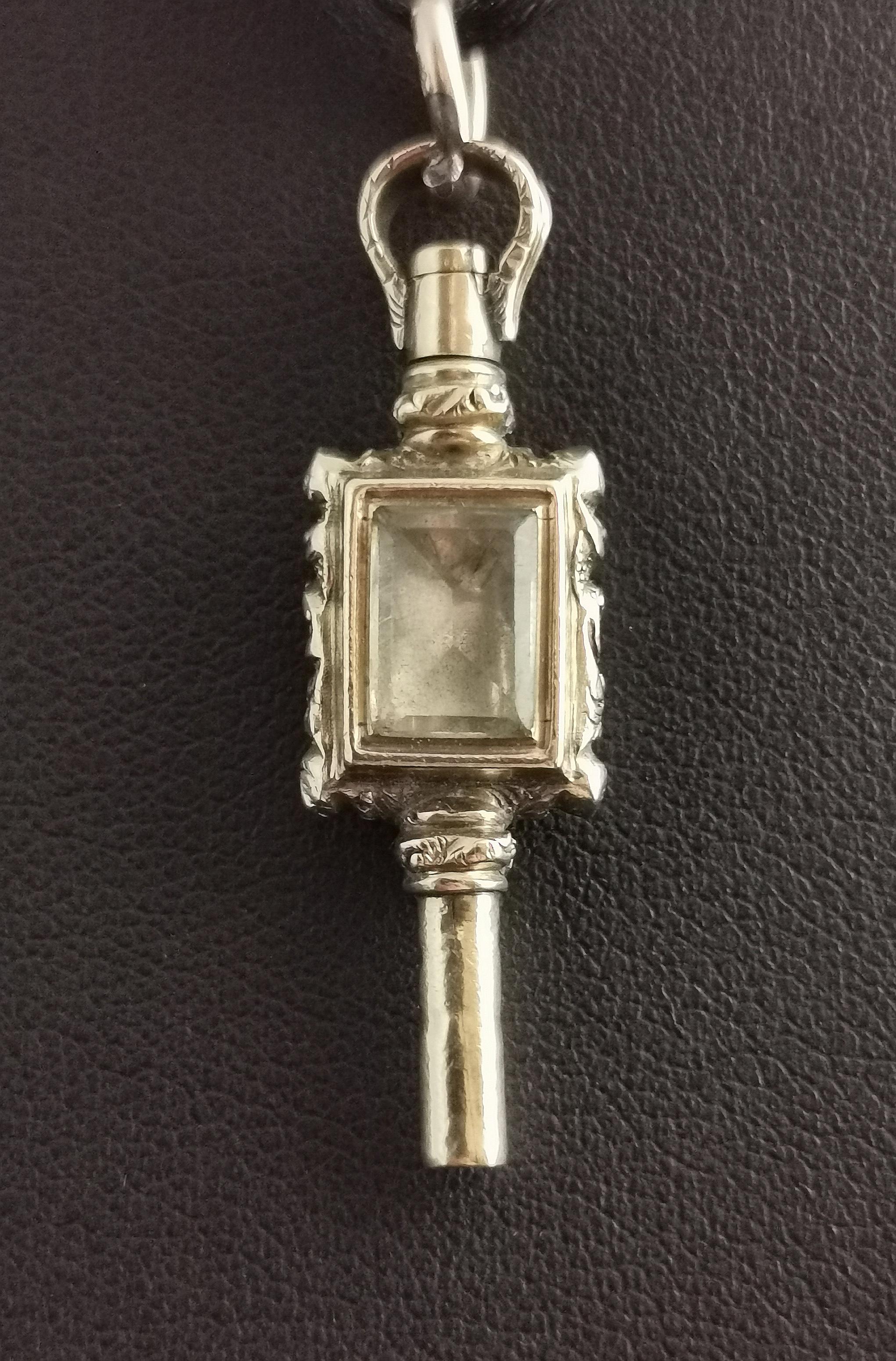 Antique 9 Karat Gold Watch Key Pendant, Victorian 9