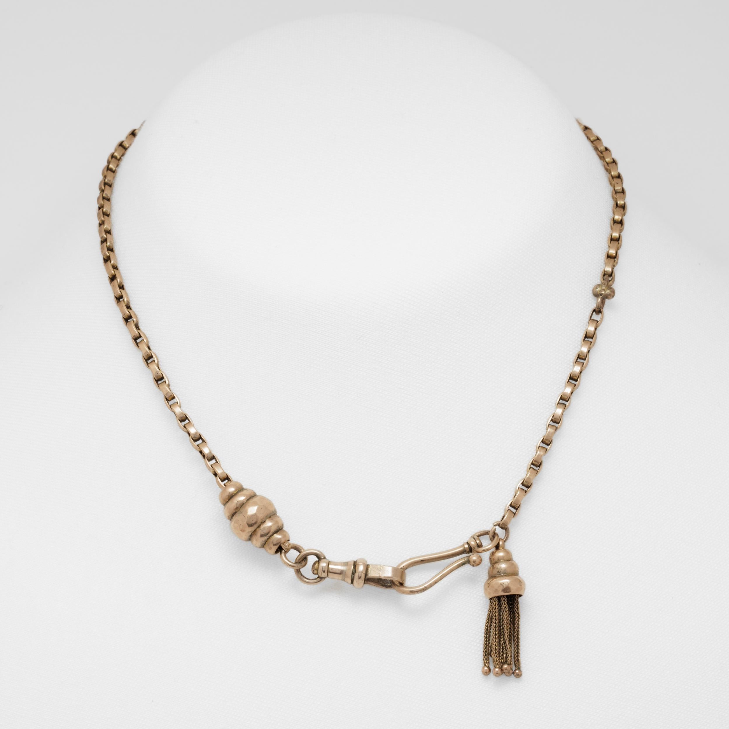 Victorien tardif Antiquities 9 Karat Solid Watch Chain Necklace en vente