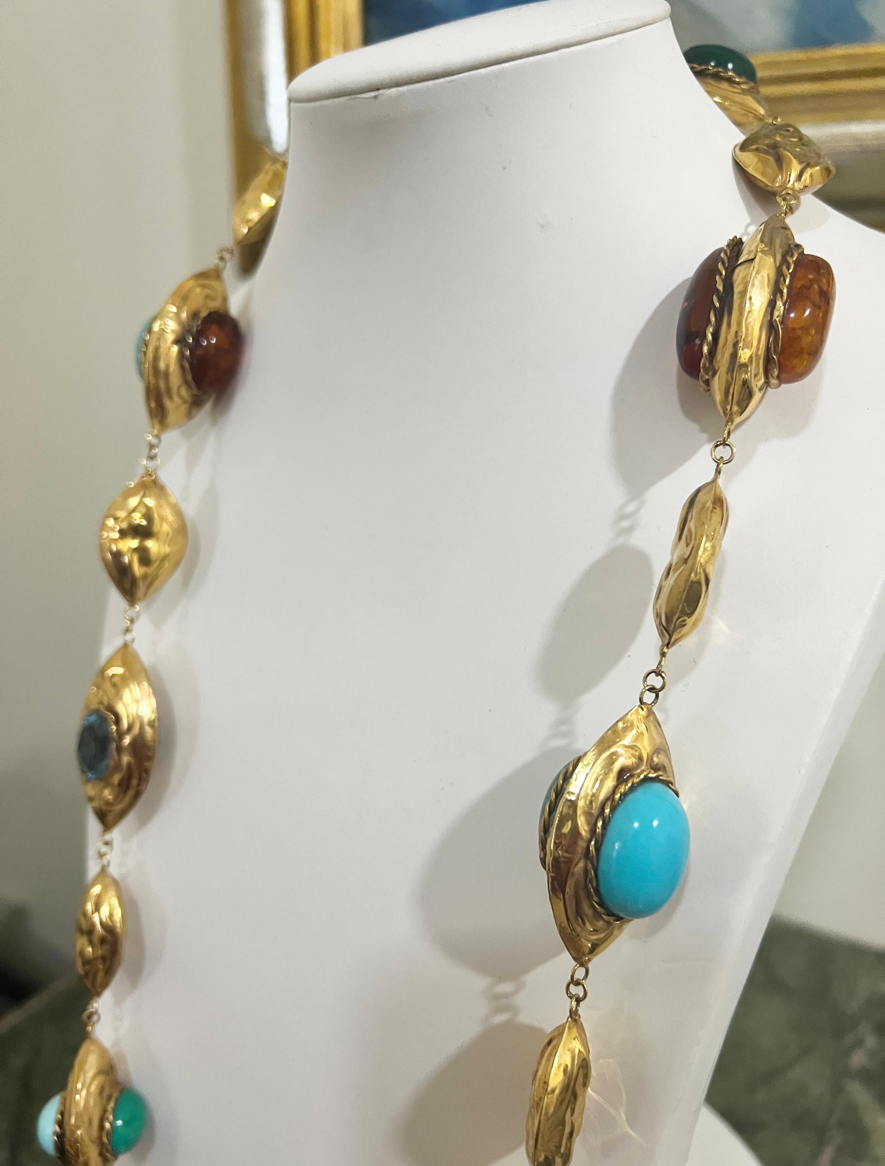 Women's Antique 9 Karat Yellow Gold Pendant Necklace For Sale