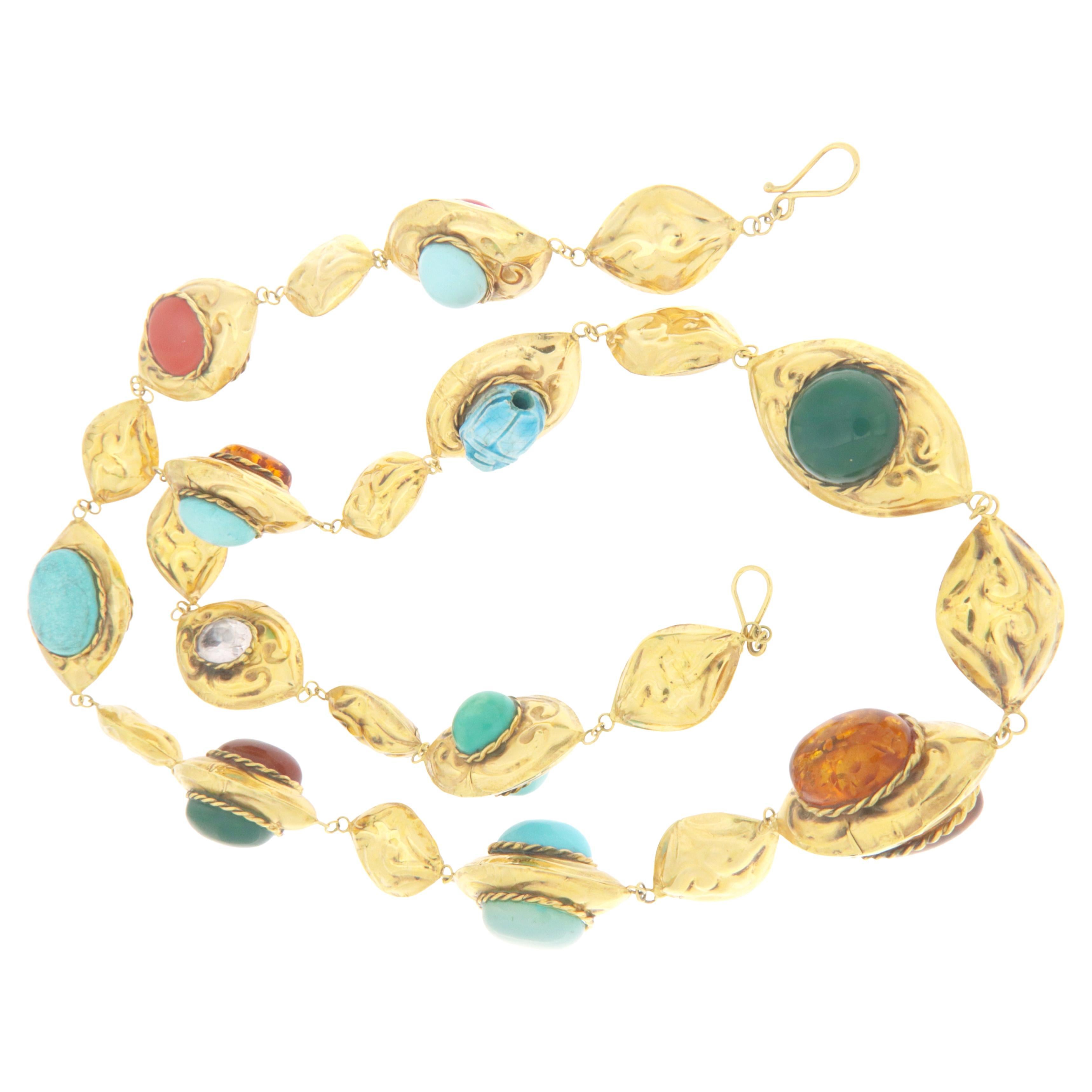 Antike Halskette mit Anhänger aus 9 Karat Gelbgold