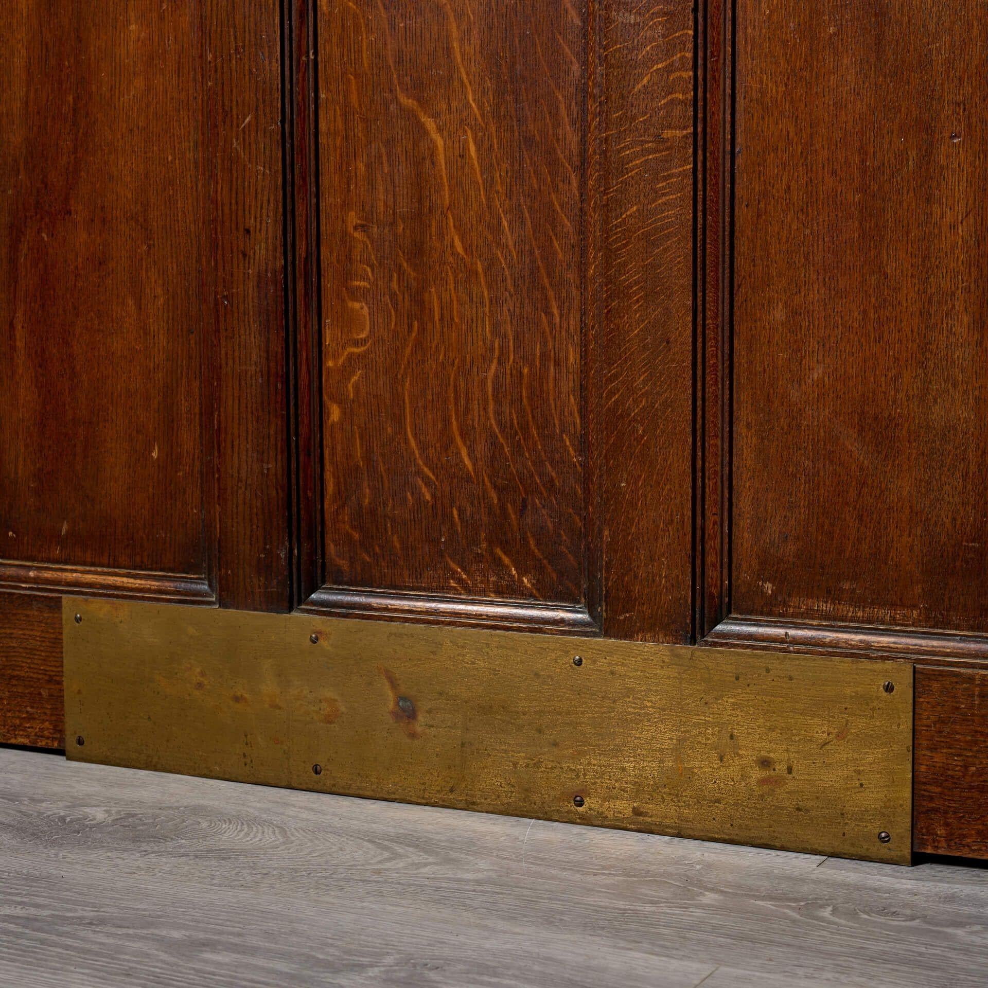 Antike 9-Paneel-Tür aus massiver Eiche (20. Jahrhundert) im Angebot