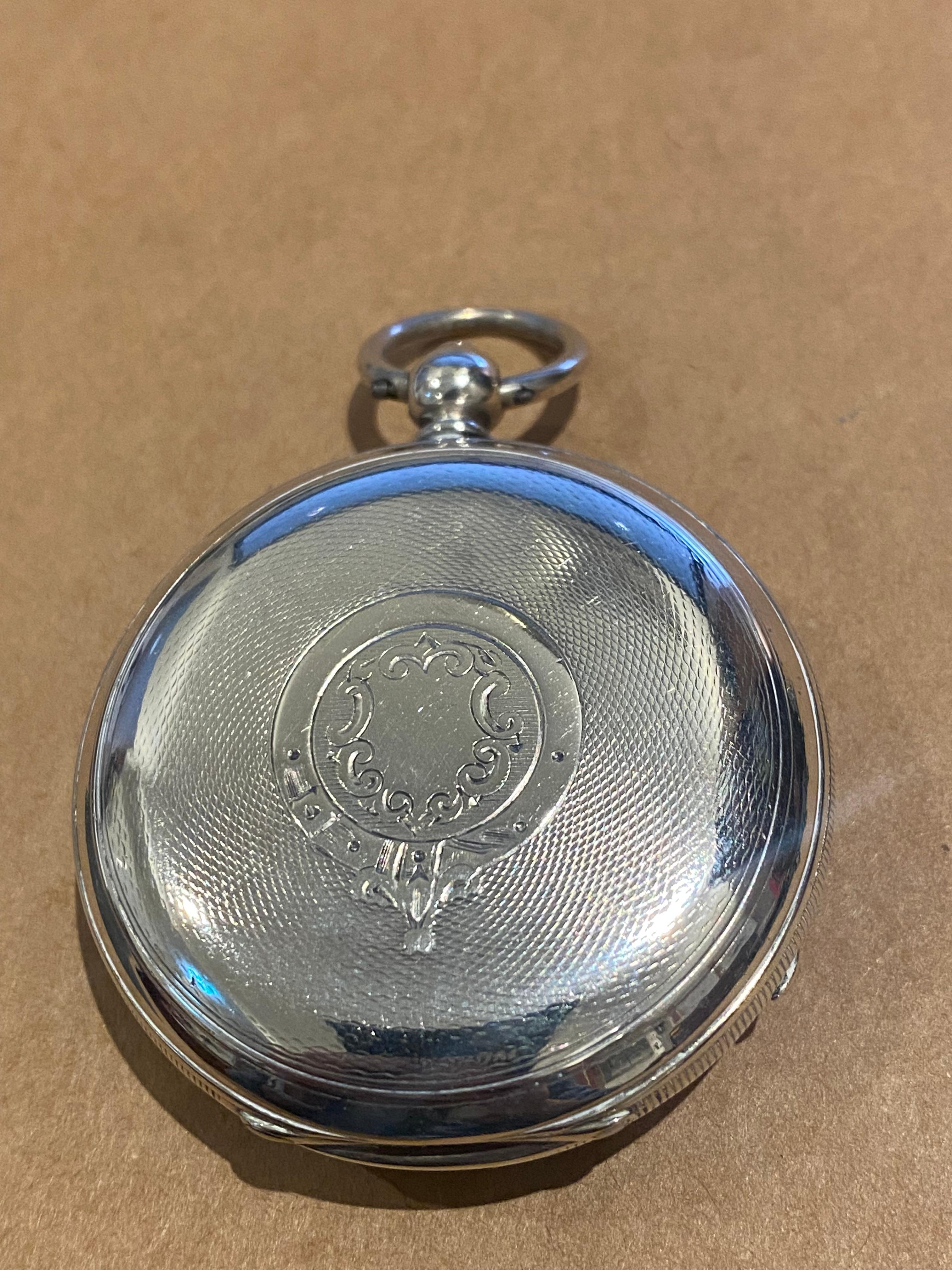 Antique 925 Sterling Silver OpenFace 48mm Pocket Watch

dates back to circa 1882

Despite its age, its in a great vintage condition & in excellent working order 

~~~~~~

Designed as an open face, the piece is centering a white porcelain dial,