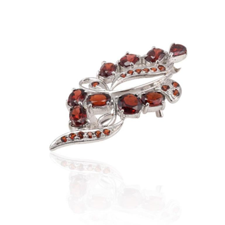 Antique 925 Sterling Silver Garnet Designer Brooch In New Condition For Sale In Houston, TX