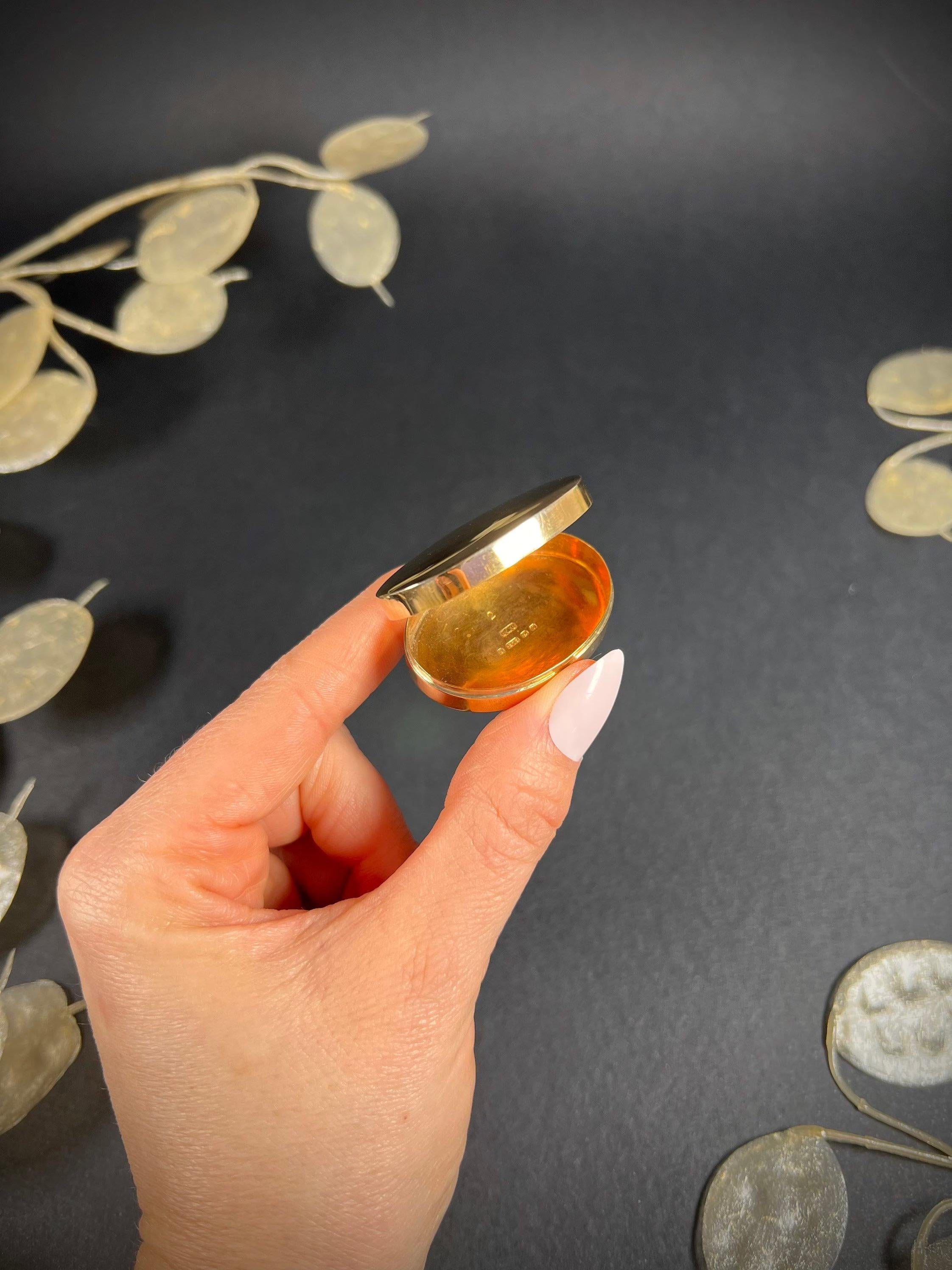 Antique 9ct Gold 1920’s Oval Trinket Pill Box 6