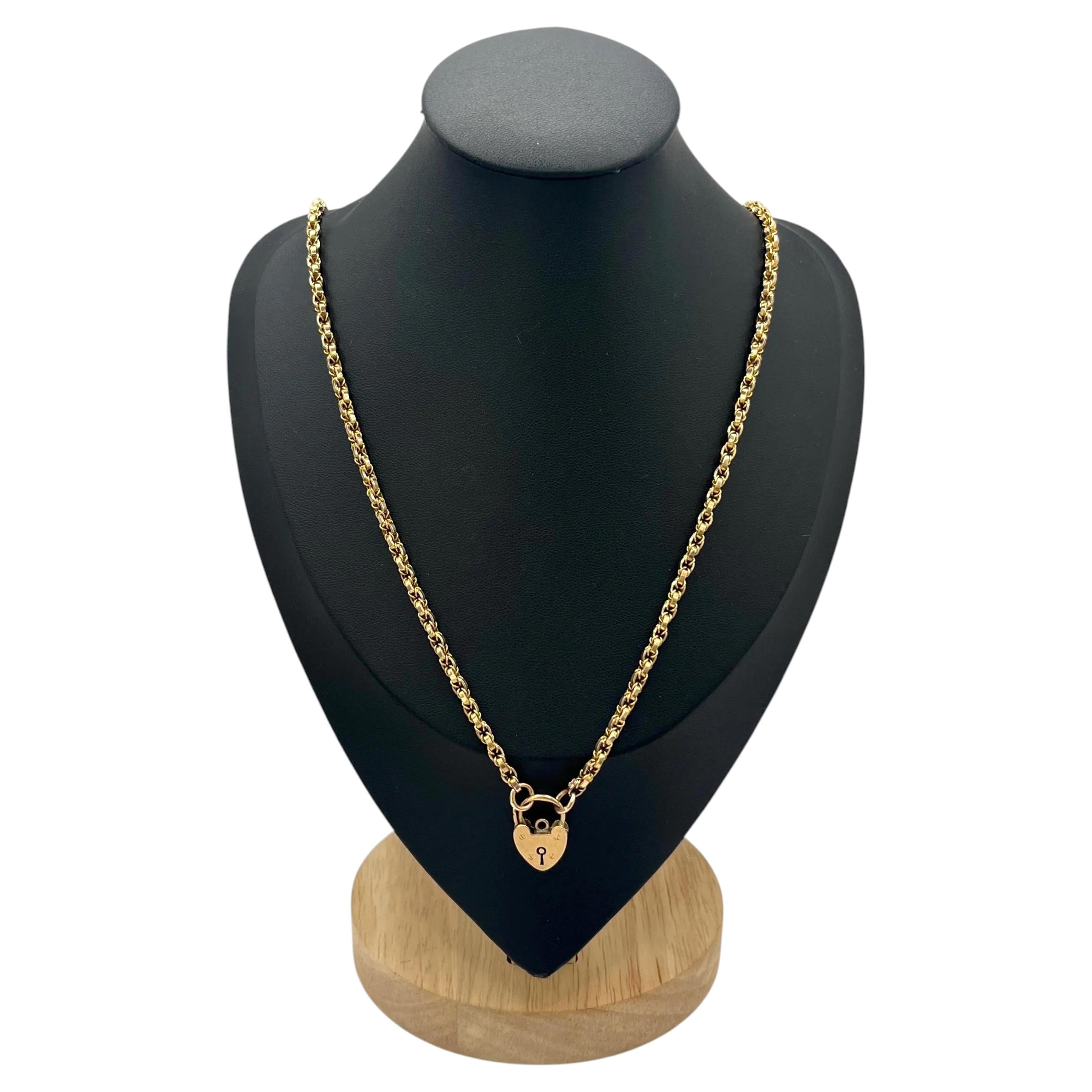 Collana con catena a maglie fantasia in oro 9ct, 21 pollici con chiusura a lucchetto a cuore