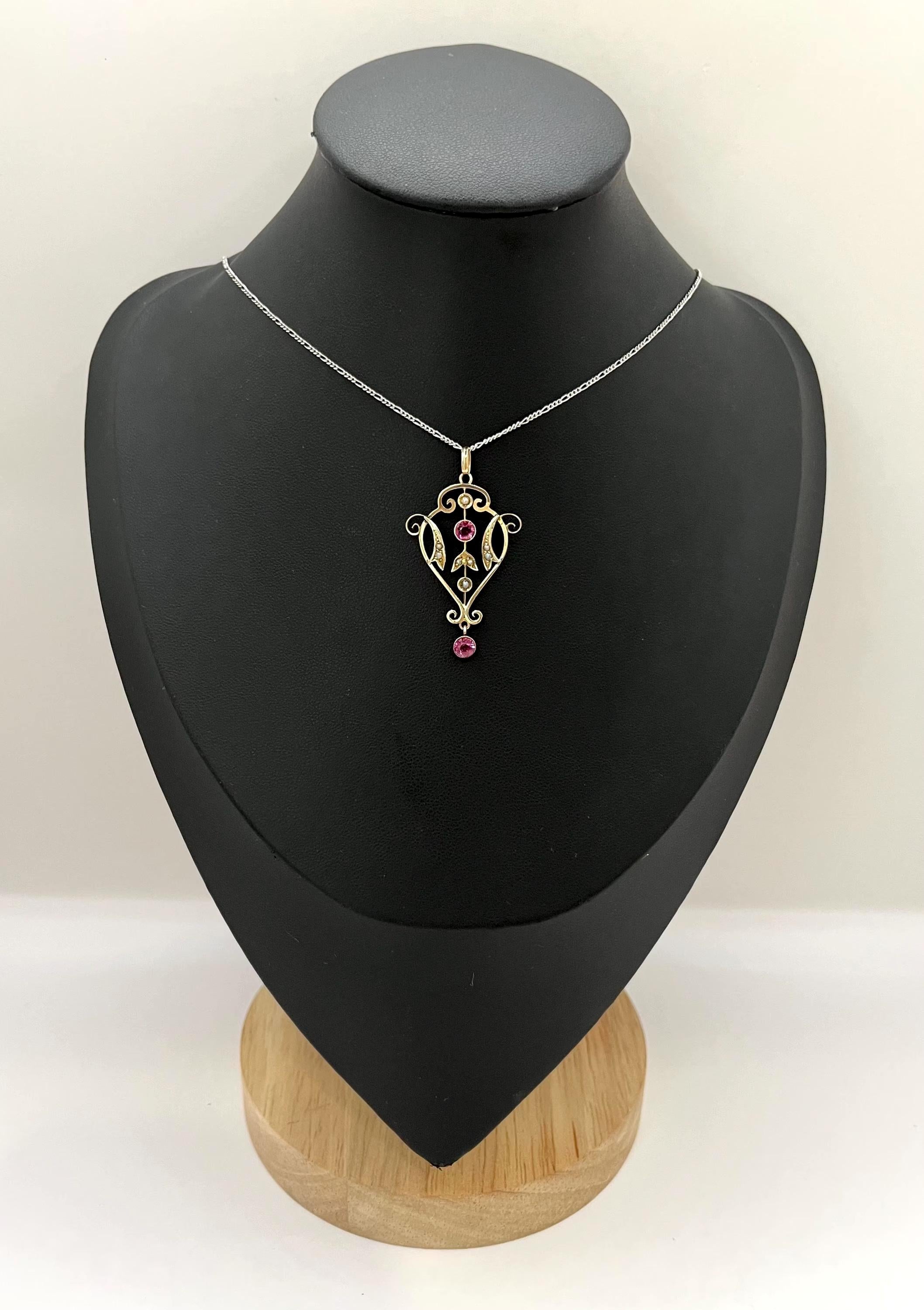 Antico ciondolo in oro 9ct, granato almandino e perle di Edwardi, CIRCA 1910 in vendita 4