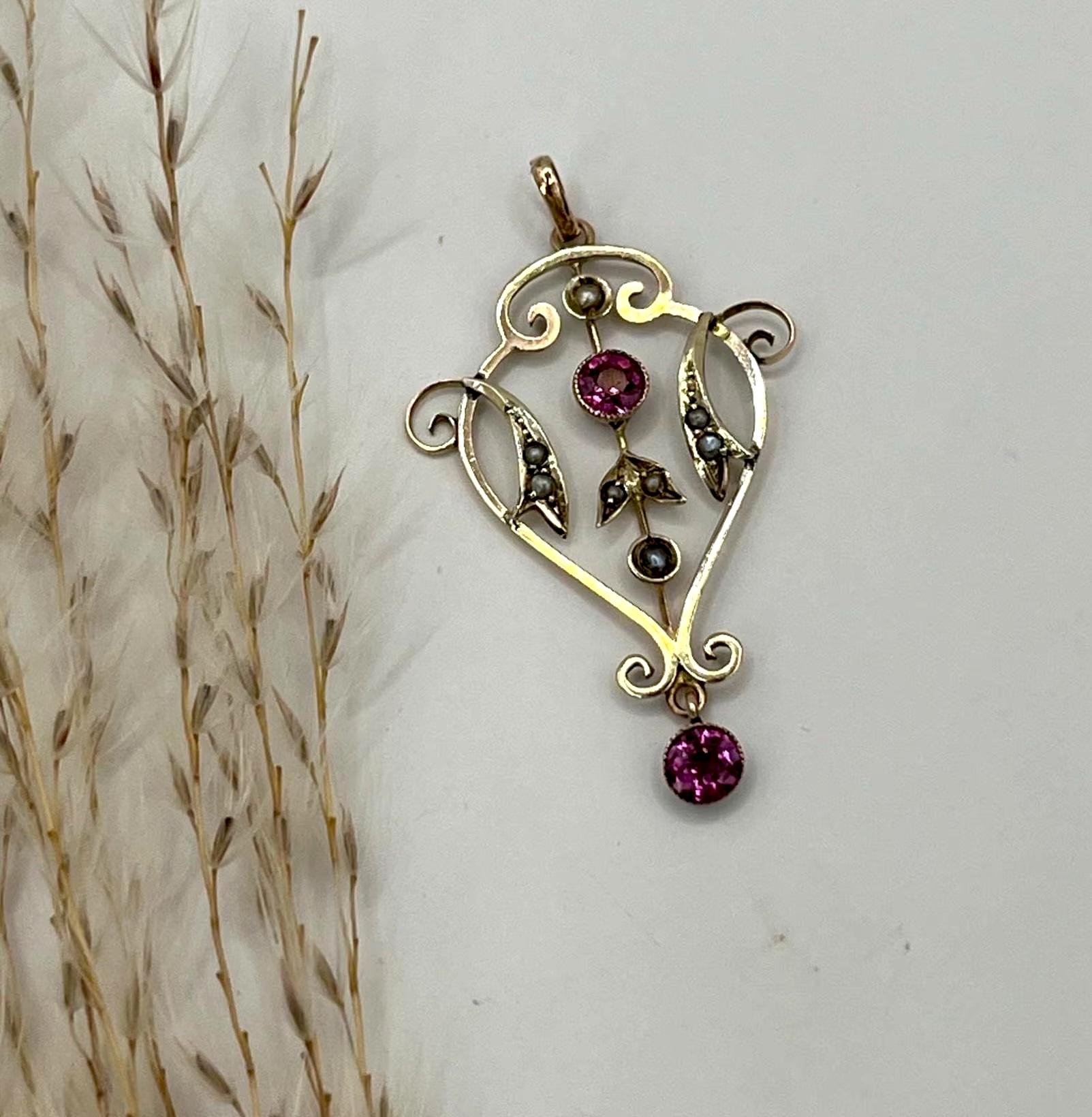 Antico ciondolo in oro 9ct, granato almandino e perle di Edwardi, CIRCA 1910 in vendita 5
