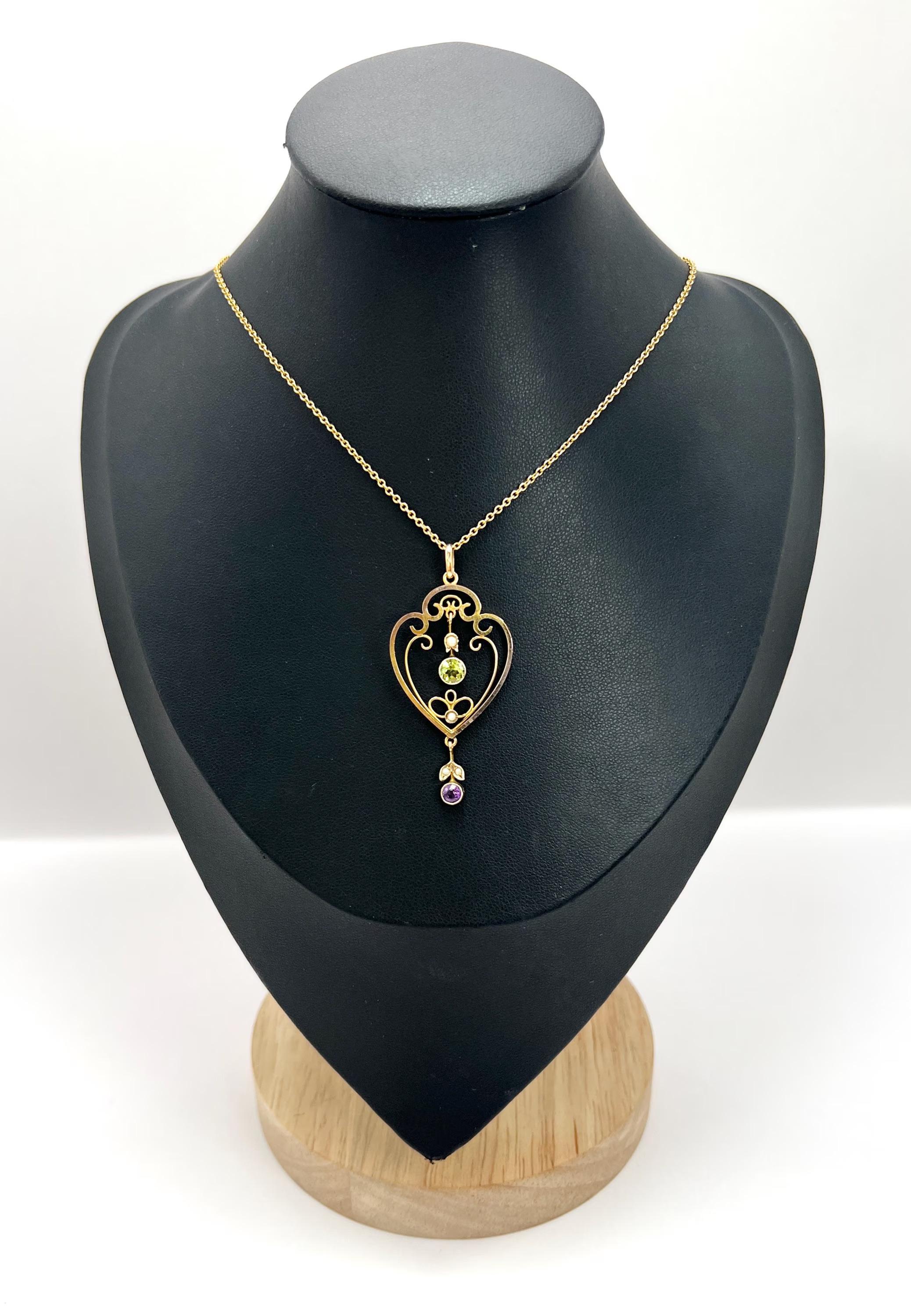 Antique Suffragette Pendant 

9ct Yellow Gold

Circa 1910

*CHAIN SOLD SEPARATELY 

This exquisite Edwardian-era pendant is crafted from 9ct yellow gold and boasts an almost heart-shaped openwork design that epitomises the elegance of the period. At