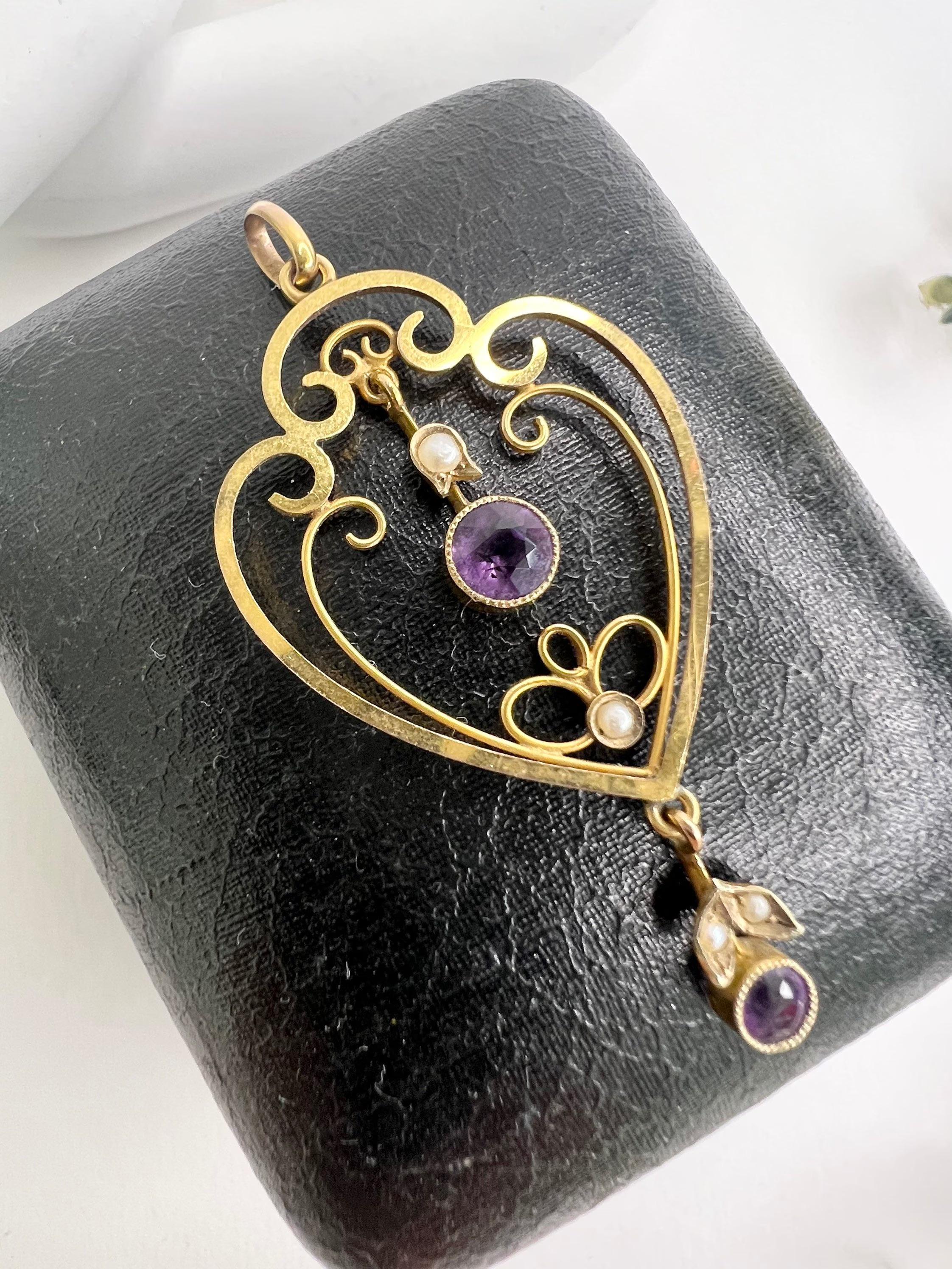 Antique 9ct Gold Edwardian Amethyst & Seed Pearl Pendent For Sale 3