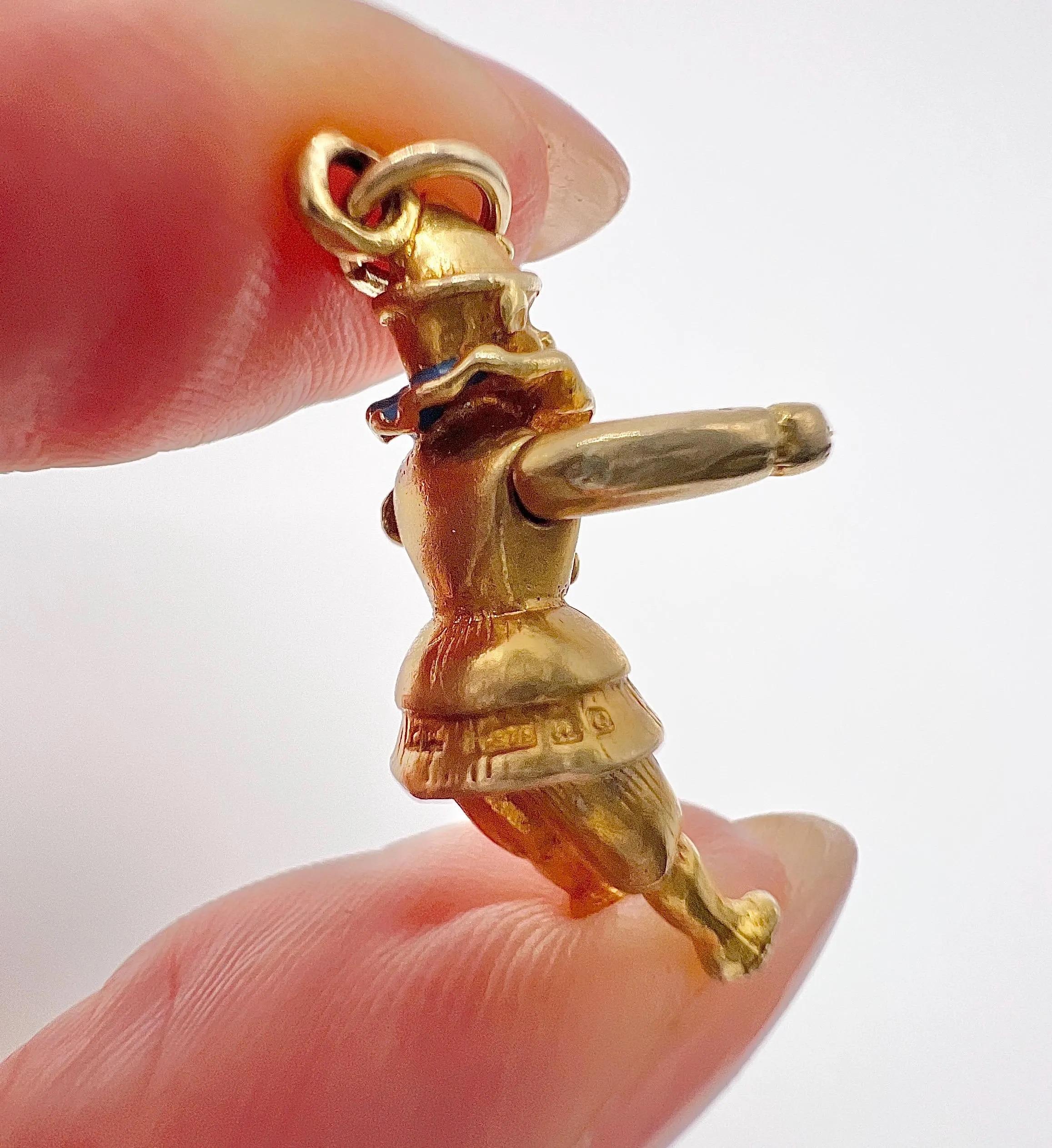 Antico ciondolo giullare articolato in oro 9ct Edwardiano con marchio Birmingham 1904 In condizioni buone in vendita a Brighton, GB