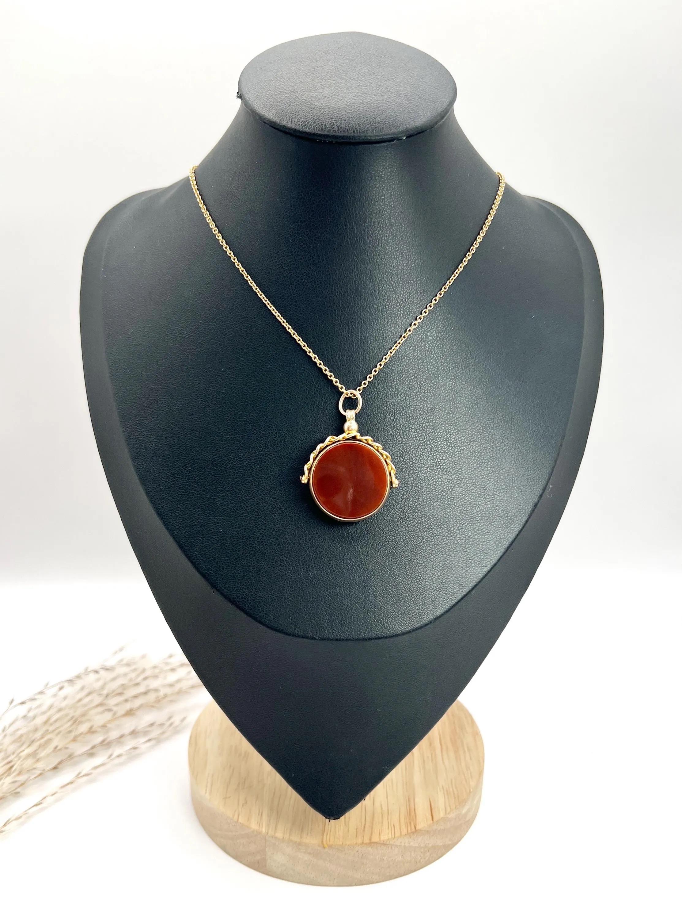 Edoardiano Antico portachiavi con sigillo in corniola eduardiana in oro 9ct con marchio Birmingham 1915 in vendita