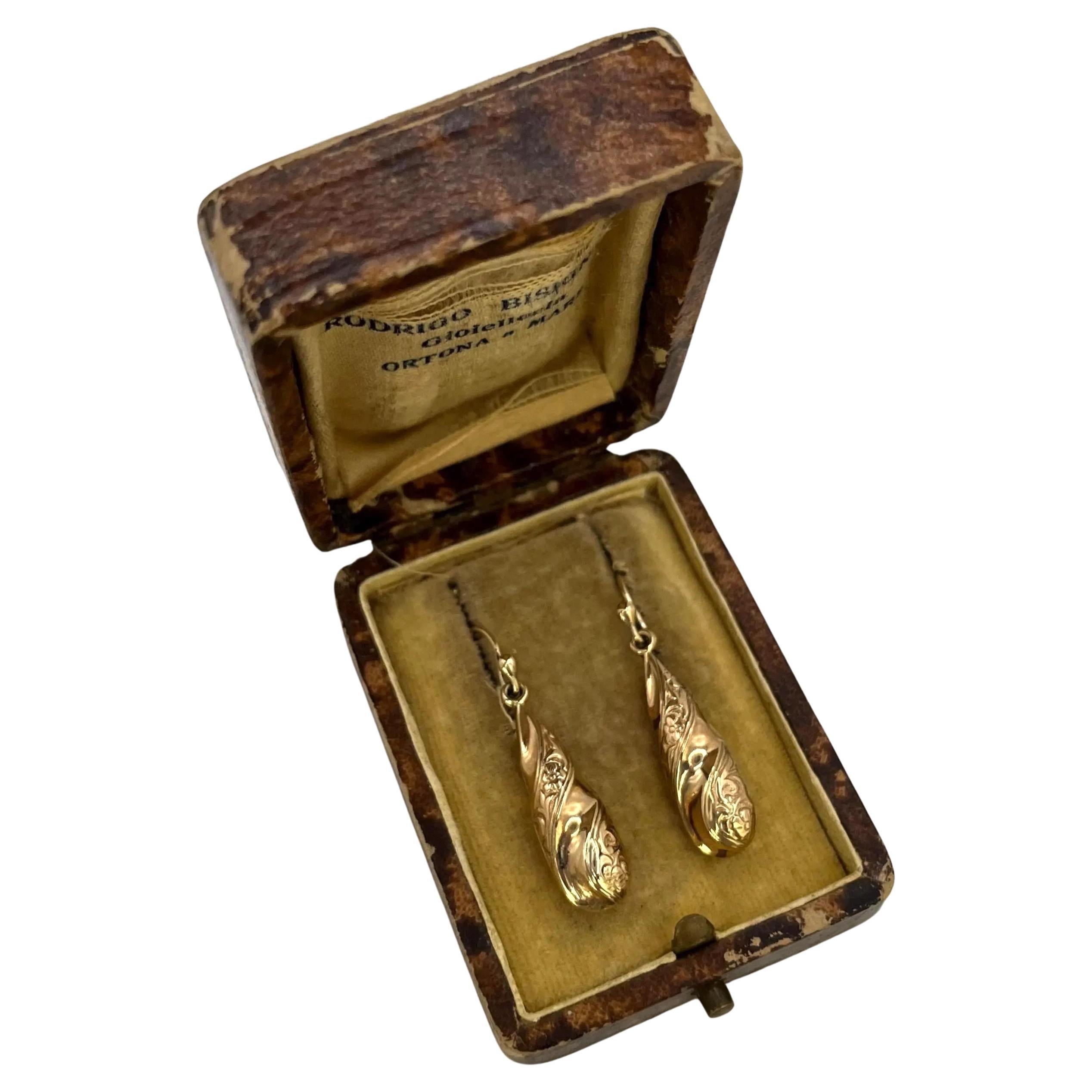 Antichi orecchini a goccia edoardiani in oro 9ct, CIRCA 1920