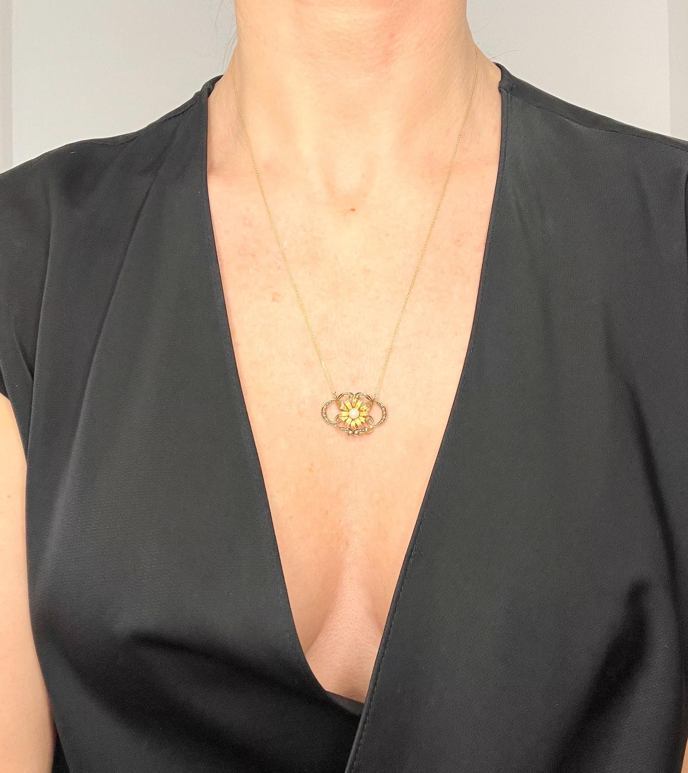 Antique 9ct Gold Edwardian era Enamel & Pearl Sunflower Floral Pendant Necklace For Sale 1