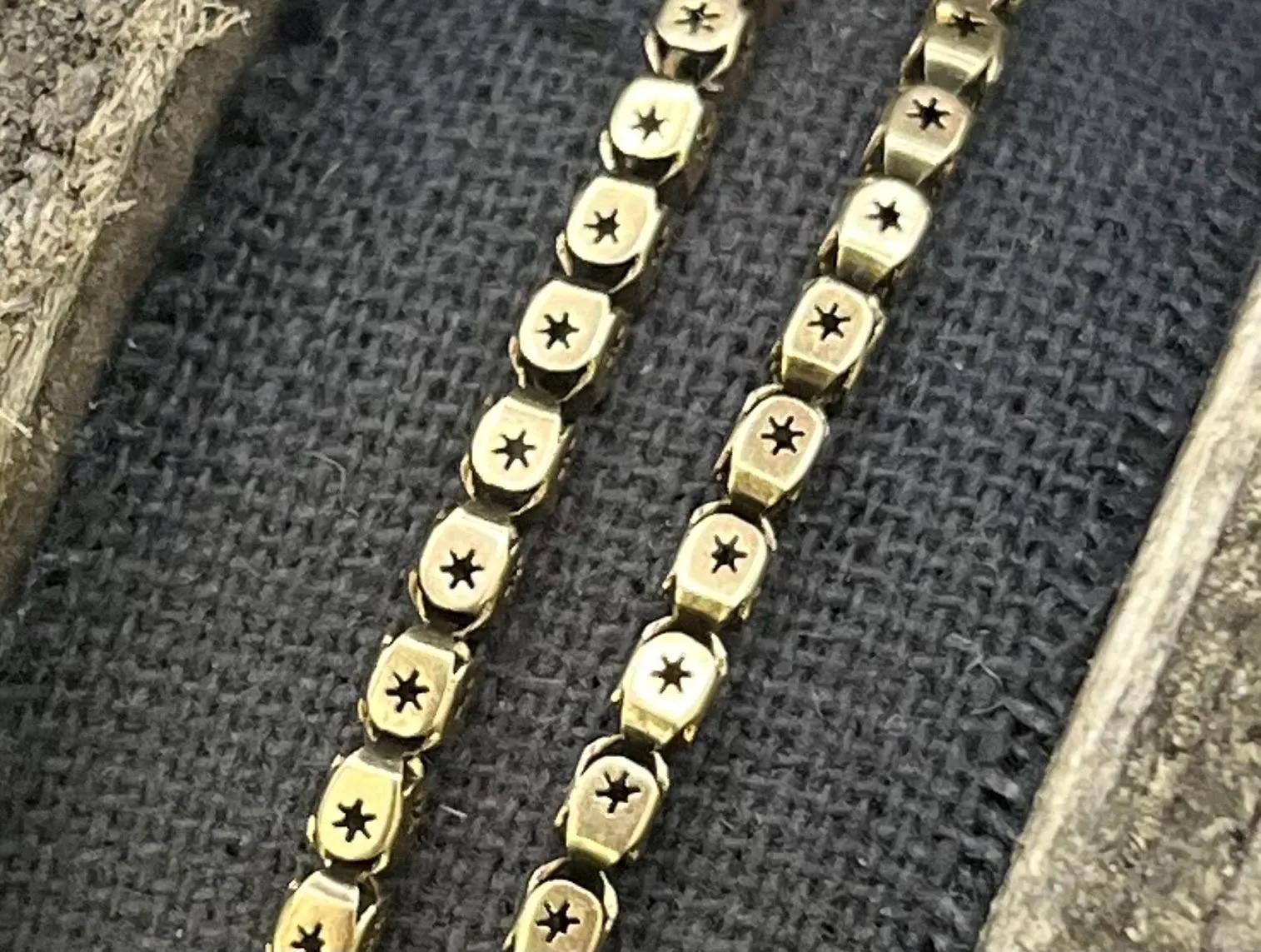 Antique Yellow Gold Bracelet 

9ct Yellow Gold

Circa 1900

This antique Edwardian bracelet is a true masterpiece, crafted from 9ct yellow gold and featuring a unique design that is sure to turn heads. 

The bracelet measures approximately 7 Inches