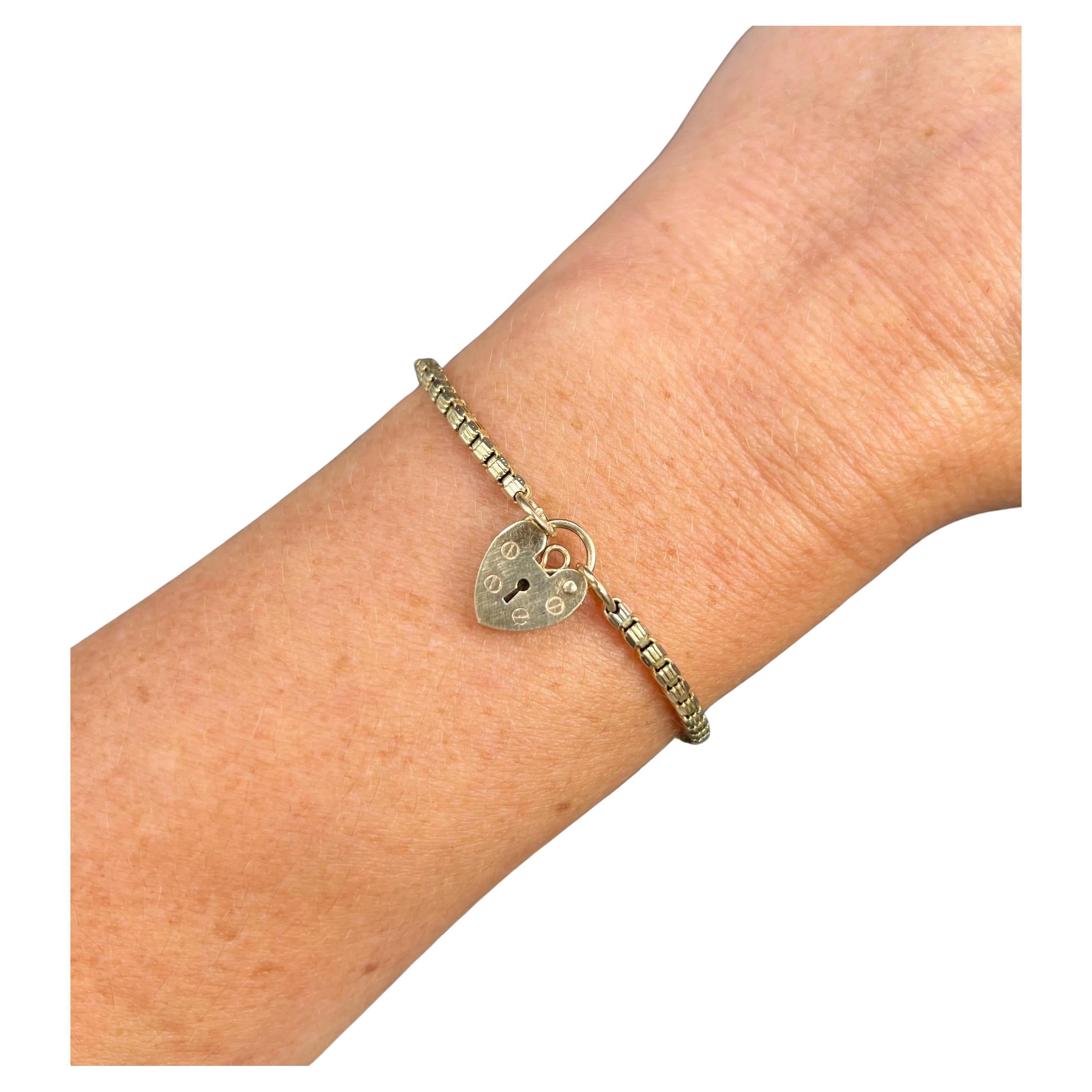 Antique 9ct Gold, Edwardian Fancy Snake Box Link Bracelet with Heart Padlock in vendita